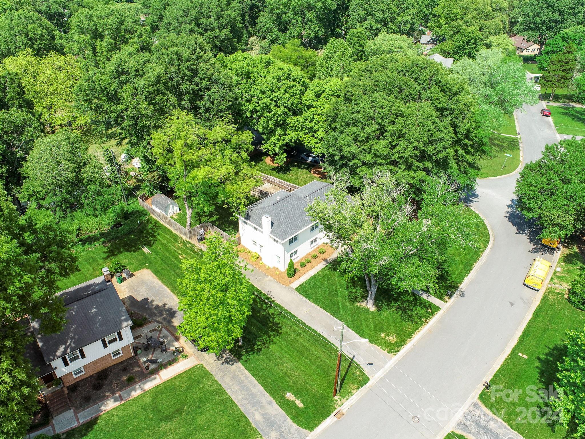 6900 Heatherford Drive