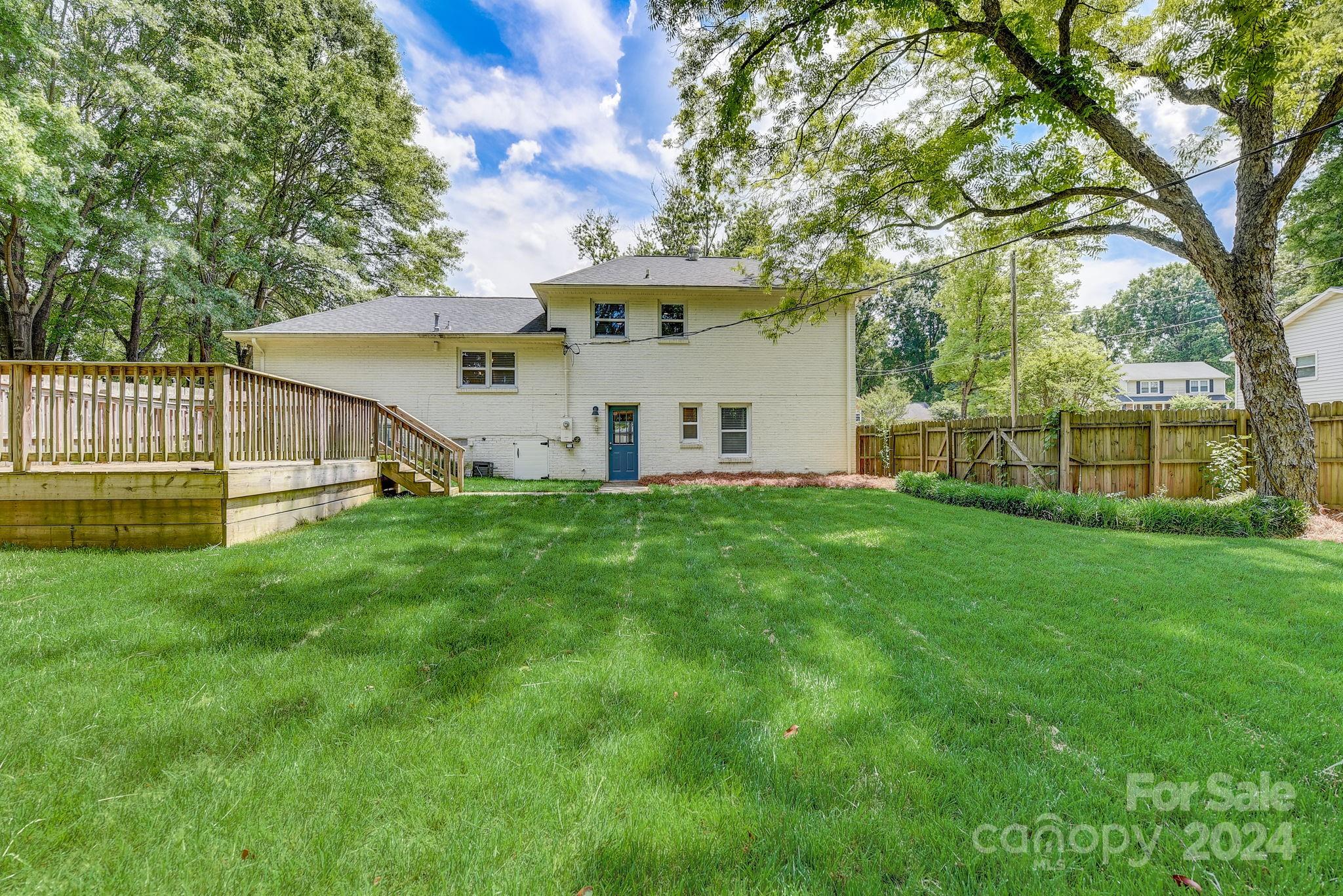 6900 Heatherford Drive