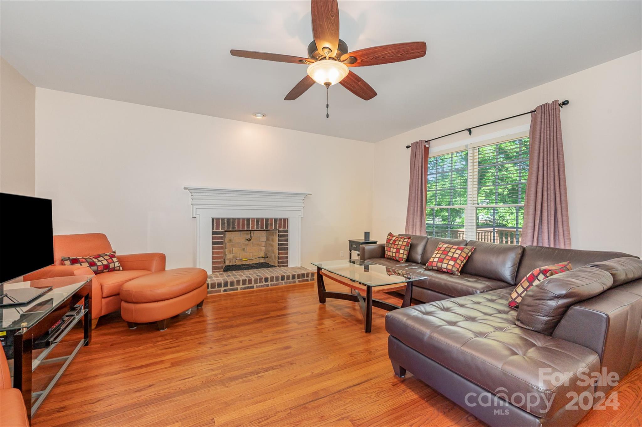 12409 Sylvan Oak Way
