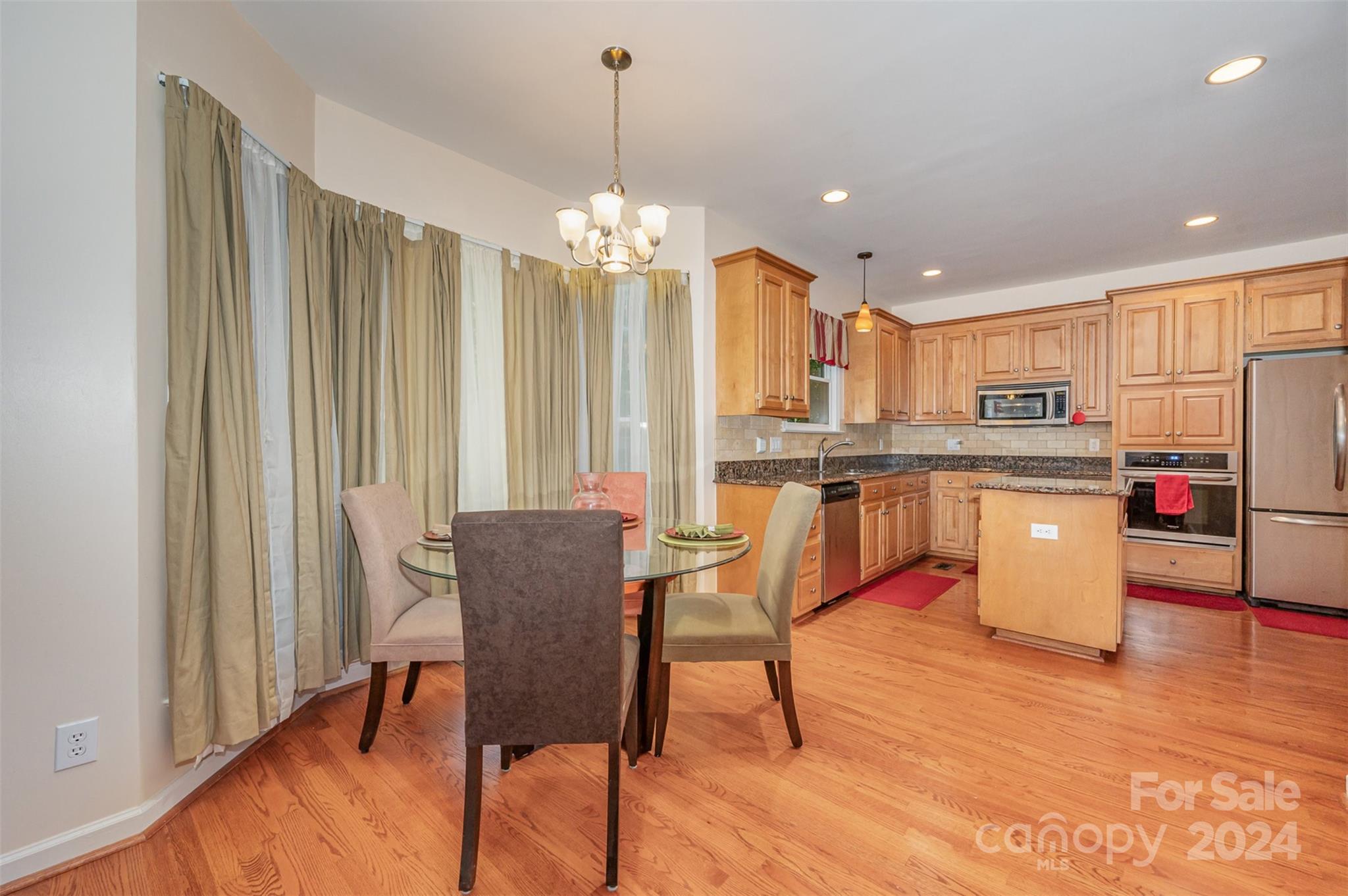 12409 Sylvan Oak Way
