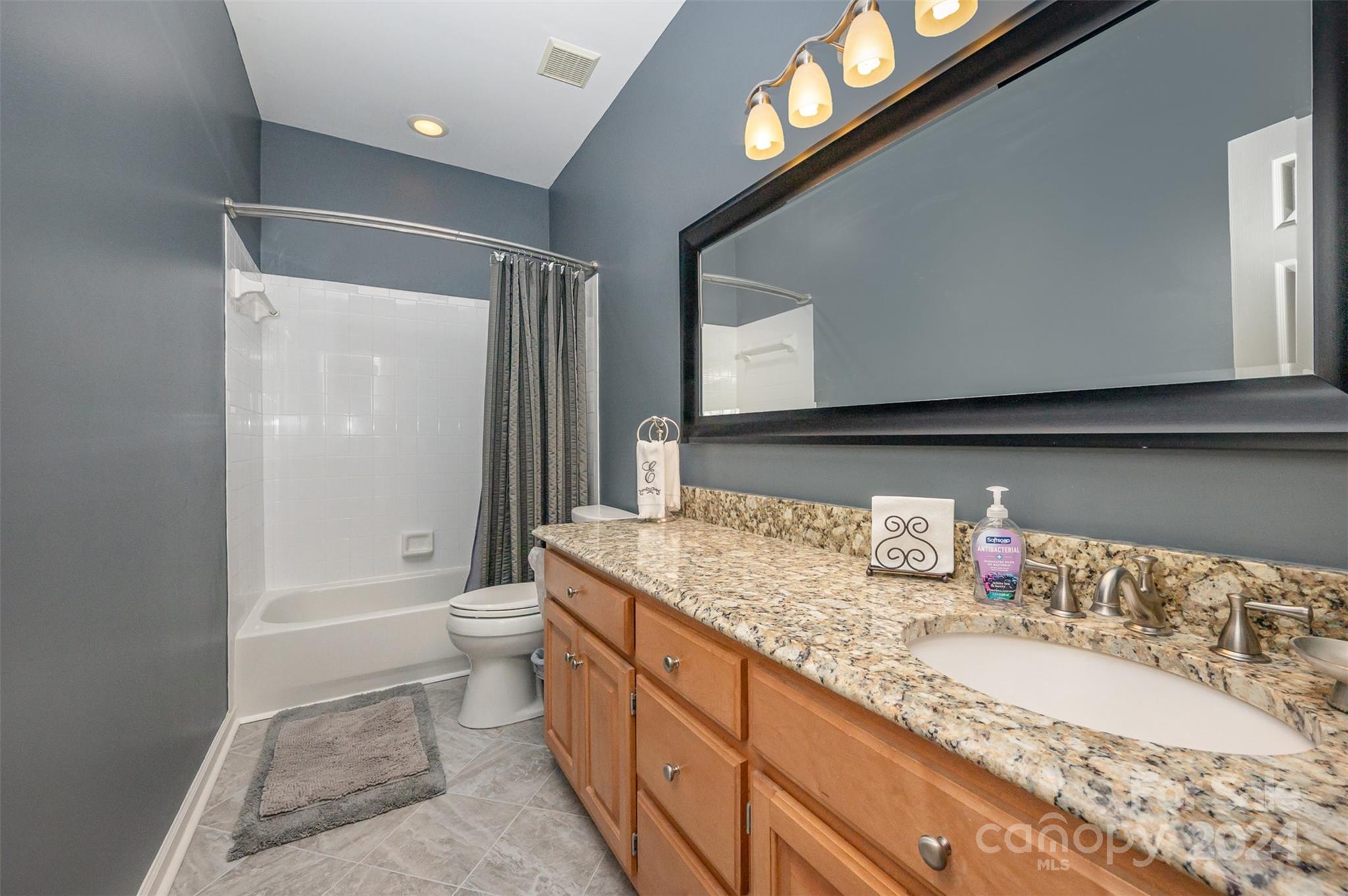 12409 Sylvan Oak Way