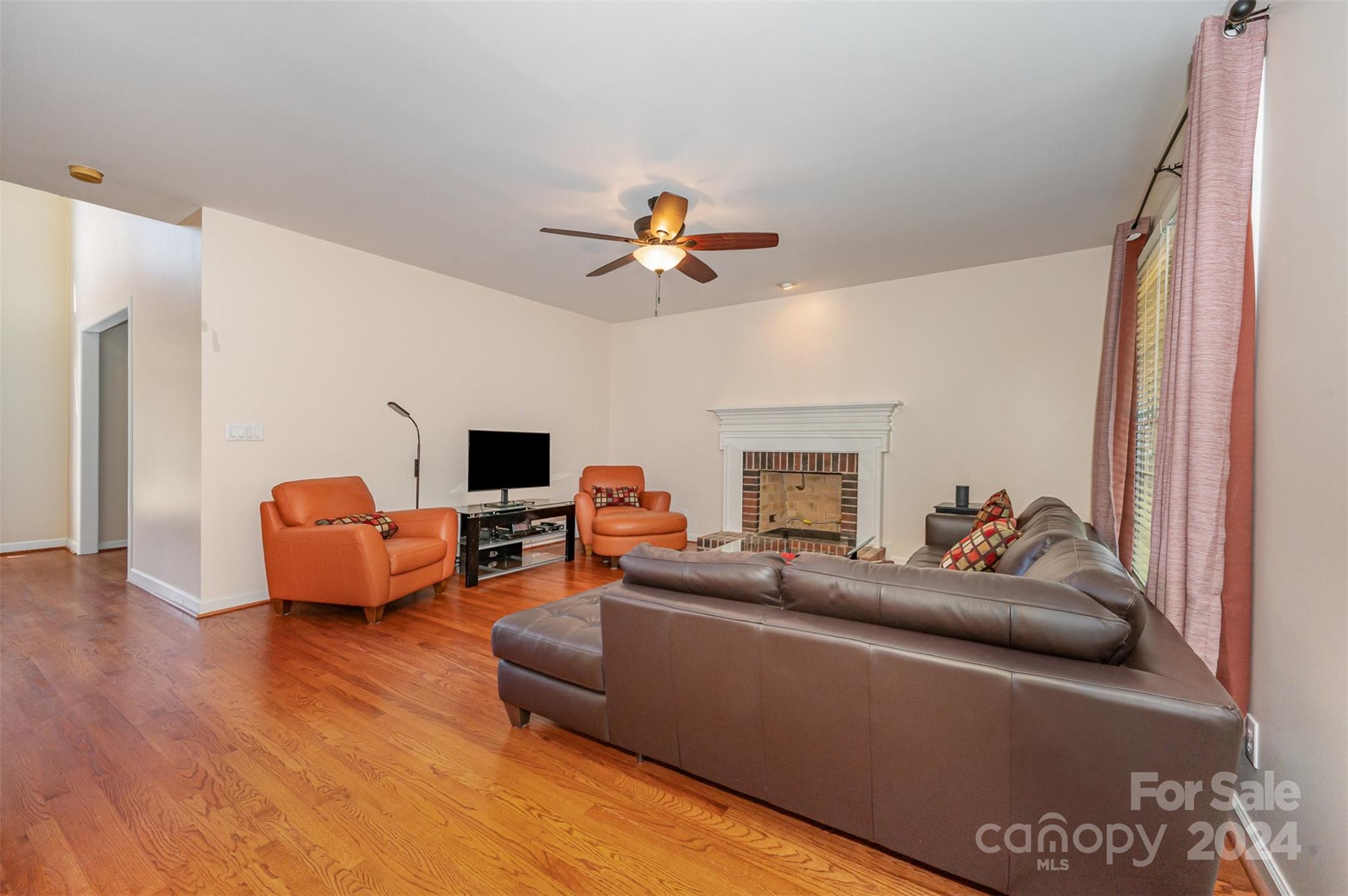 12409 Sylvan Oak Way