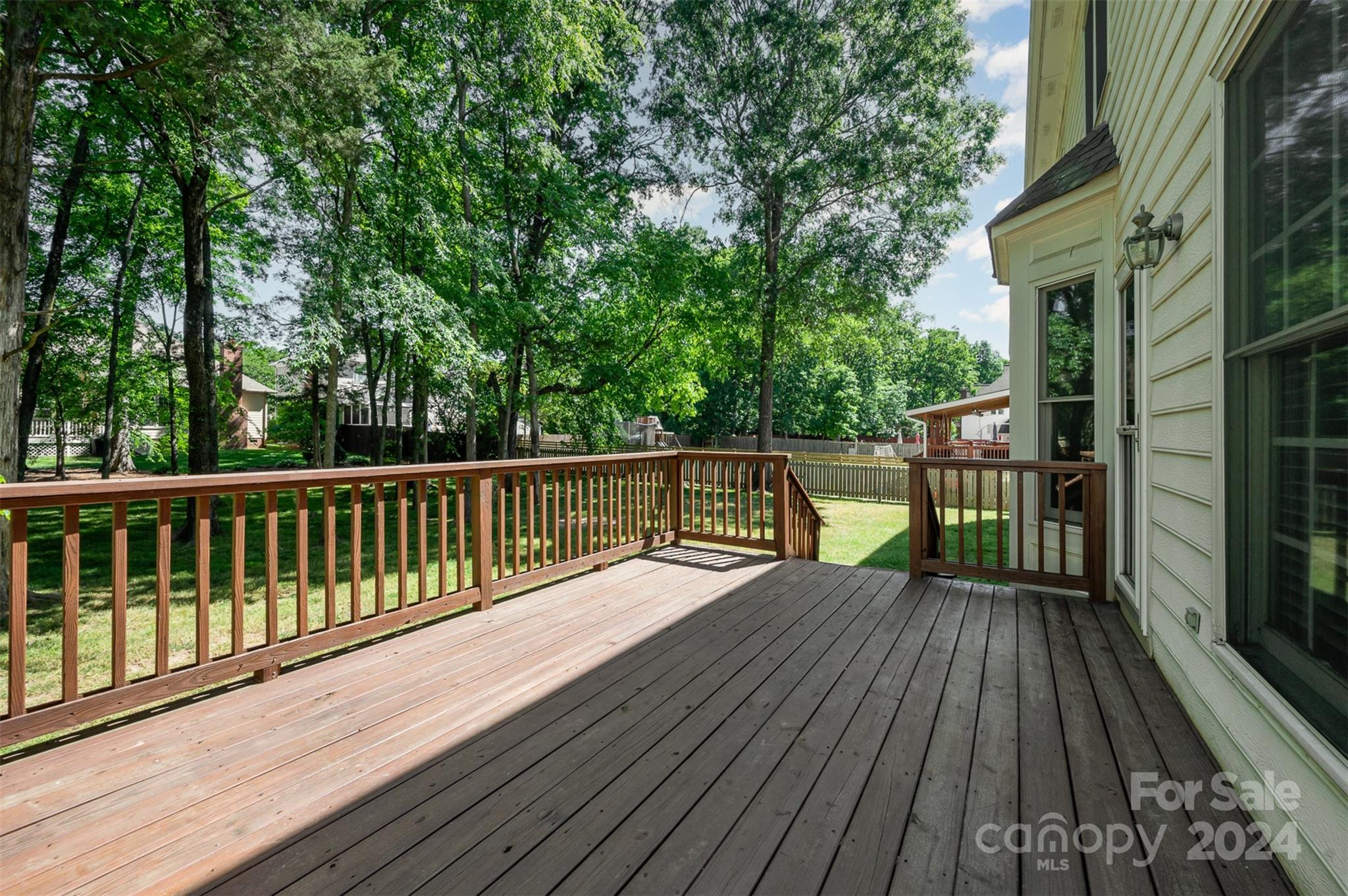 12409 Sylvan Oak Way