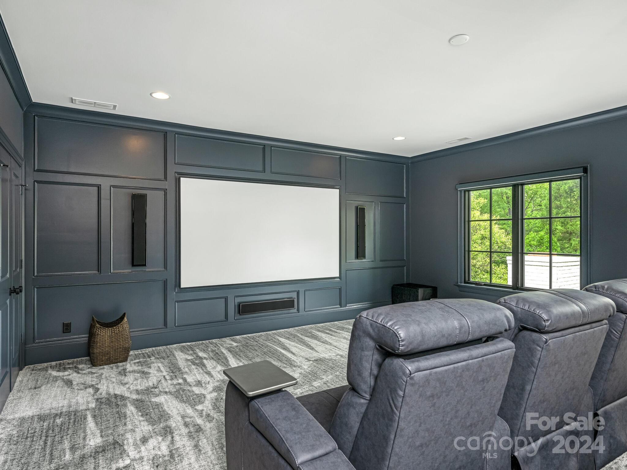 700 Cherokee Road
