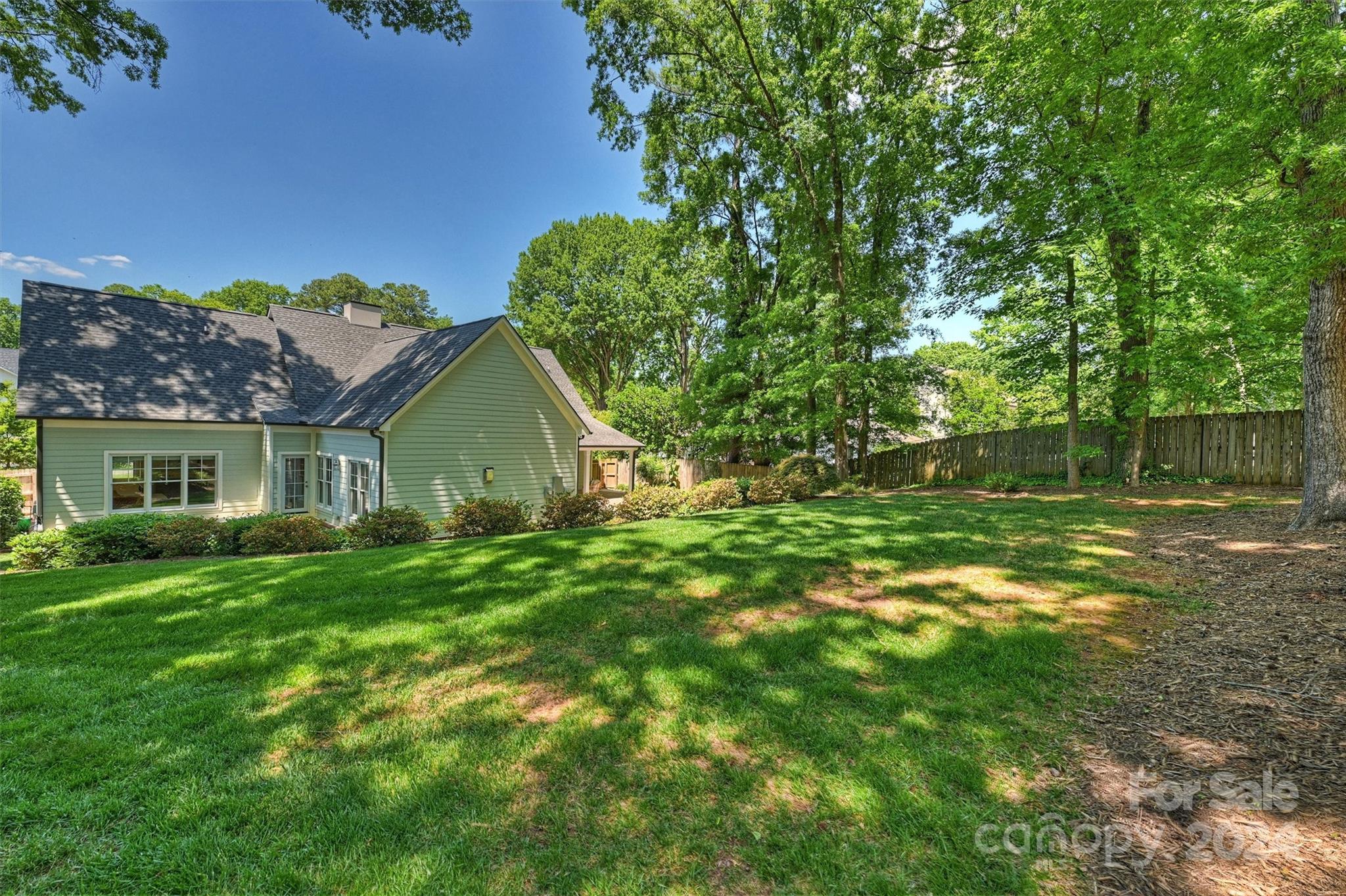 4459 Woodlark Lane