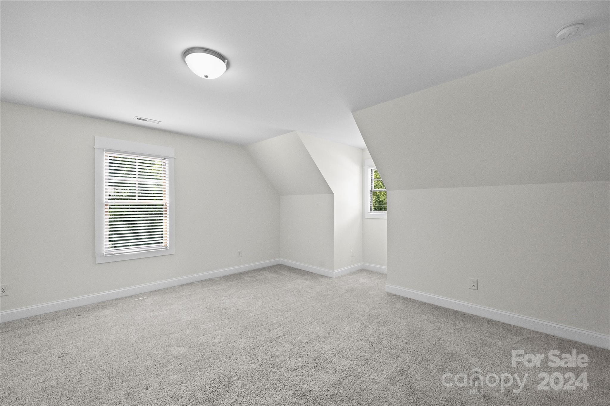 4459 Woodlark Lane