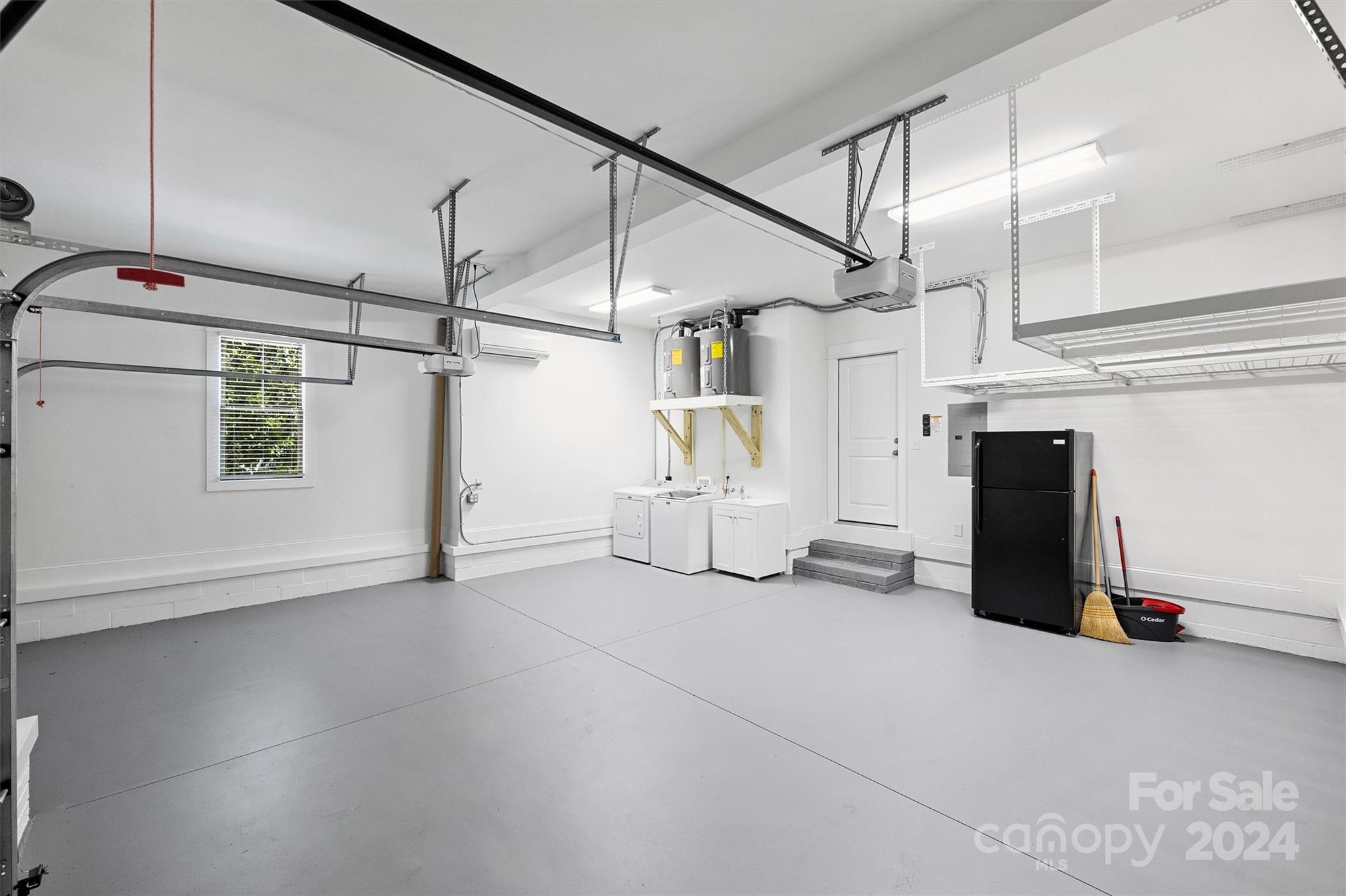 4459 Woodlark Lane