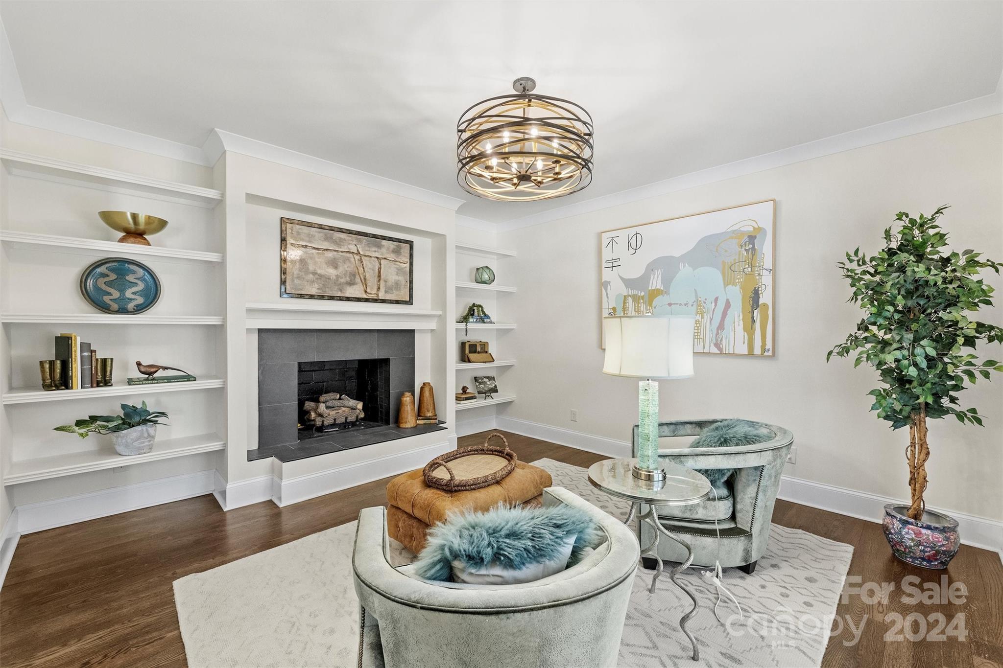 4459 Woodlark Lane