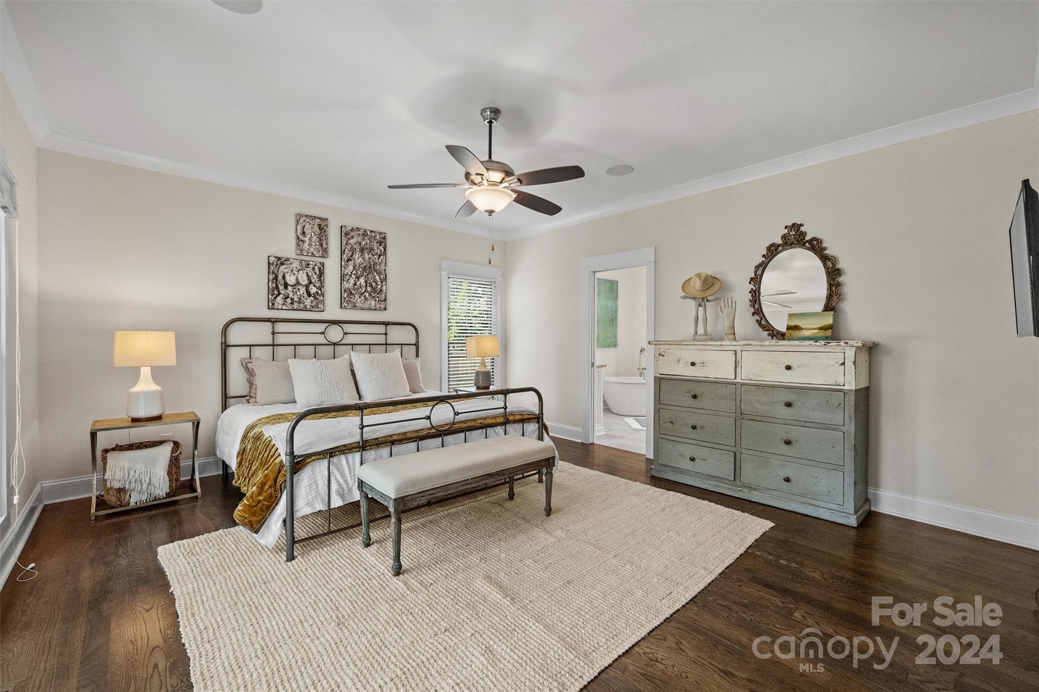 4459 Woodlark Lane