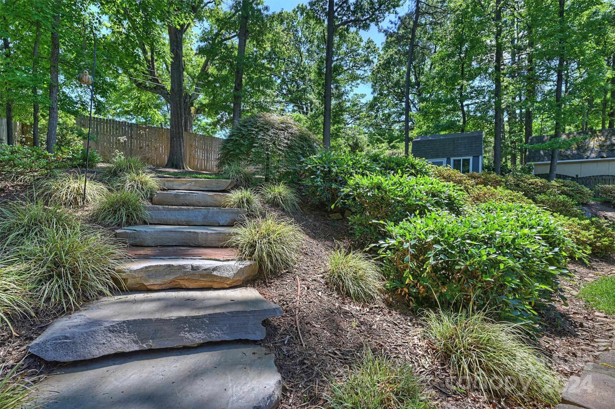 4459 Woodlark Lane