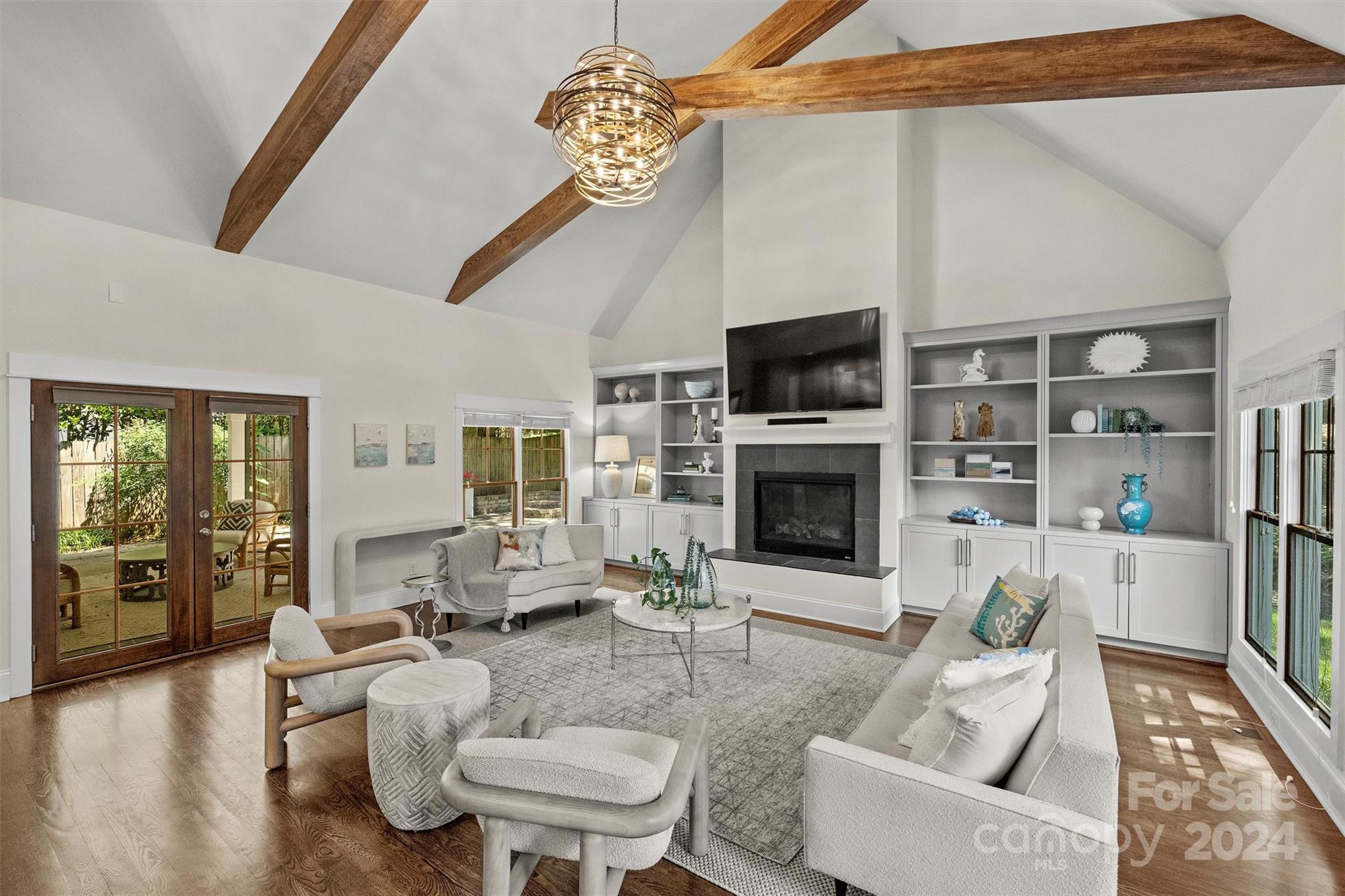 4459 Woodlark Lane