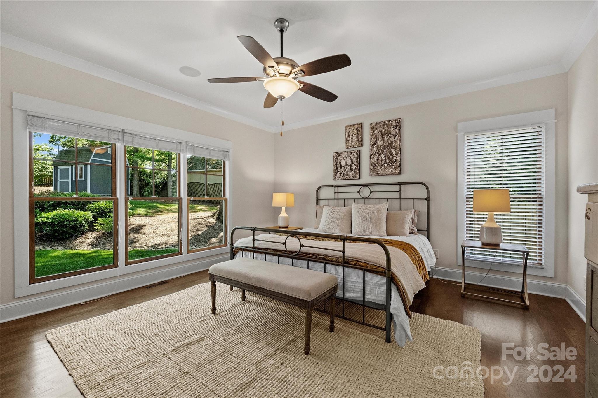 4459 Woodlark Lane