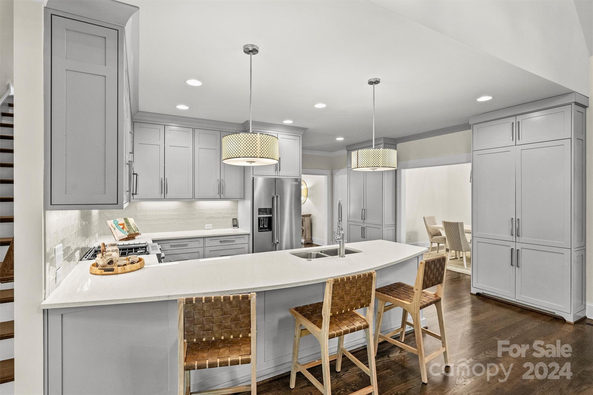 4459 Woodlark Lane