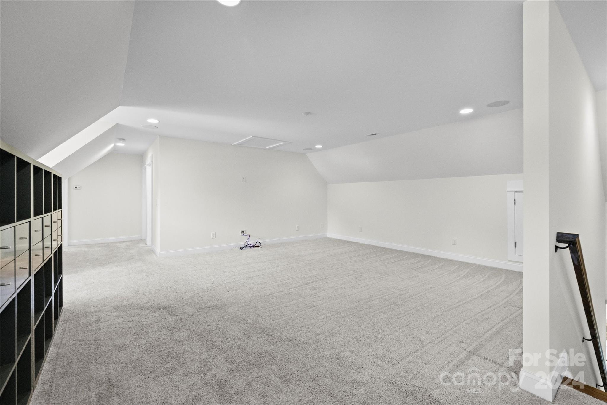 4459 Woodlark Lane