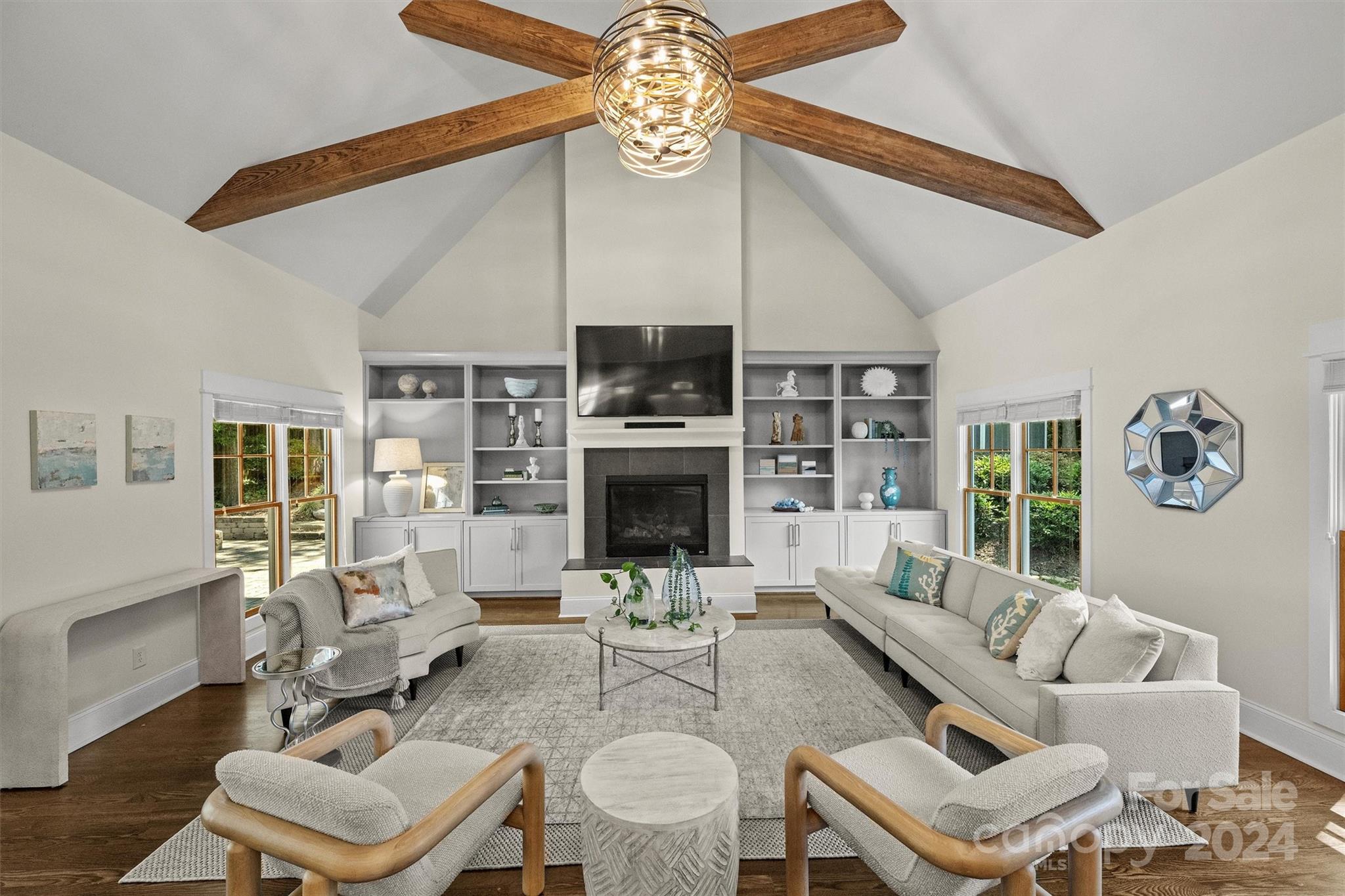 4459 Woodlark Lane