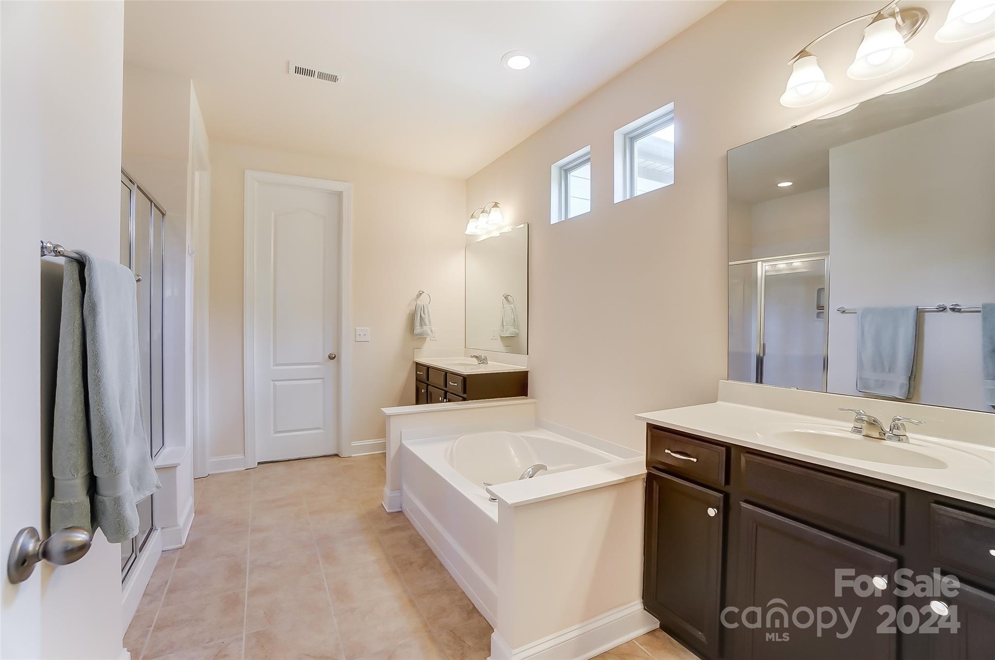 3800 Halcyon Drive