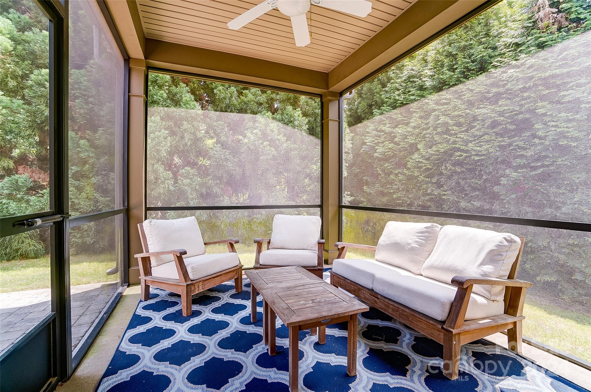 3800 Halcyon Drive