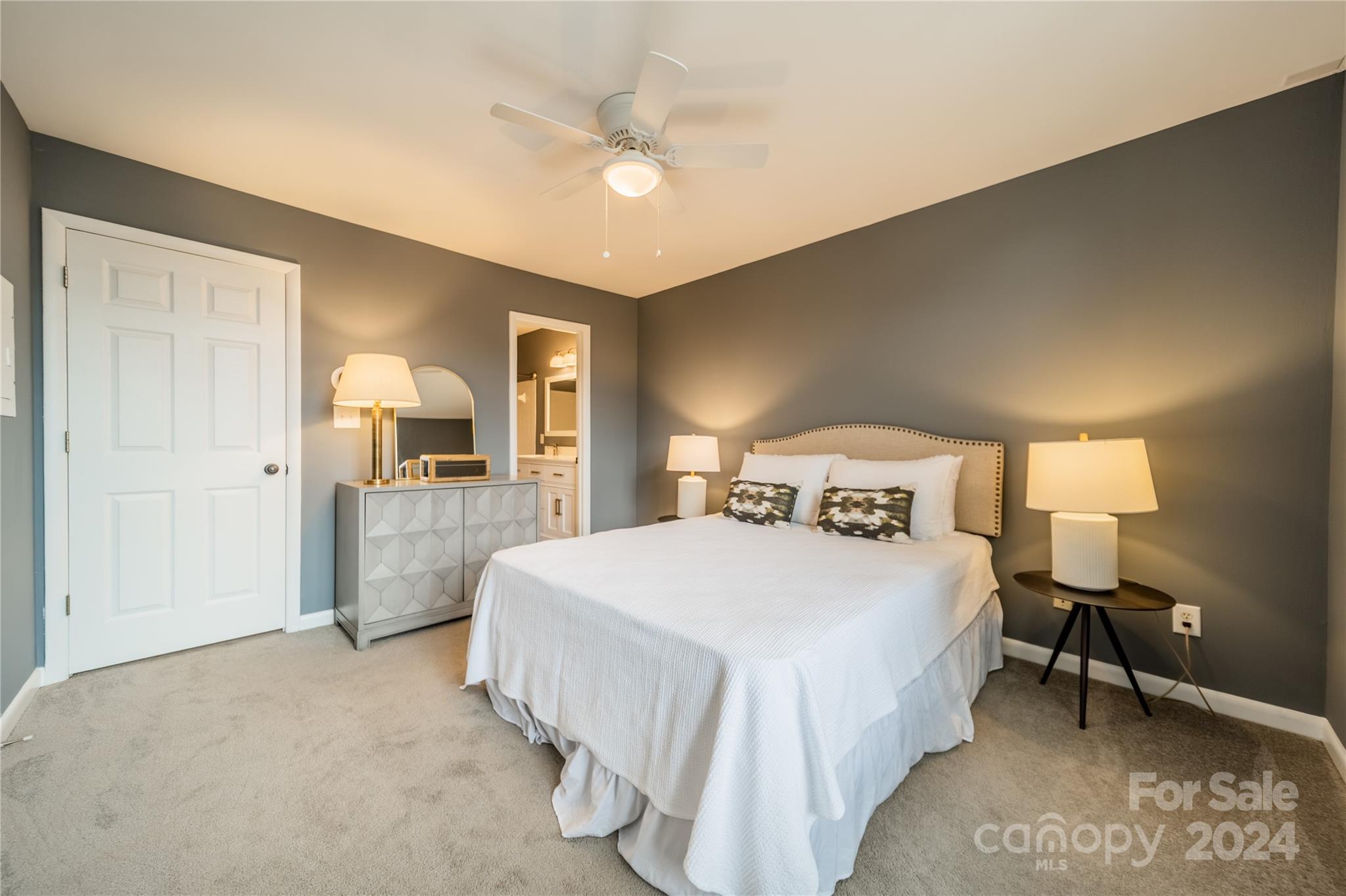 2609 Dilworth Heights Lane