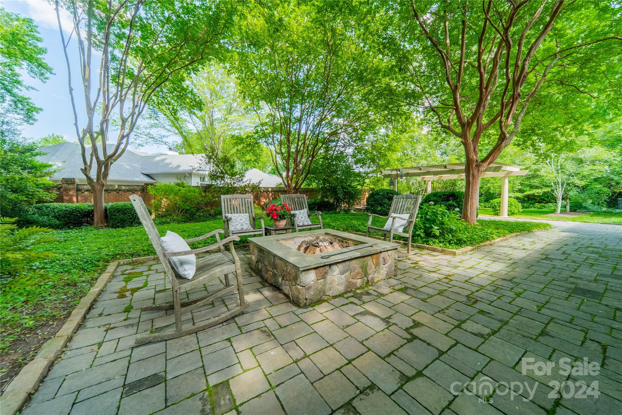 4021 Doves Roost Court