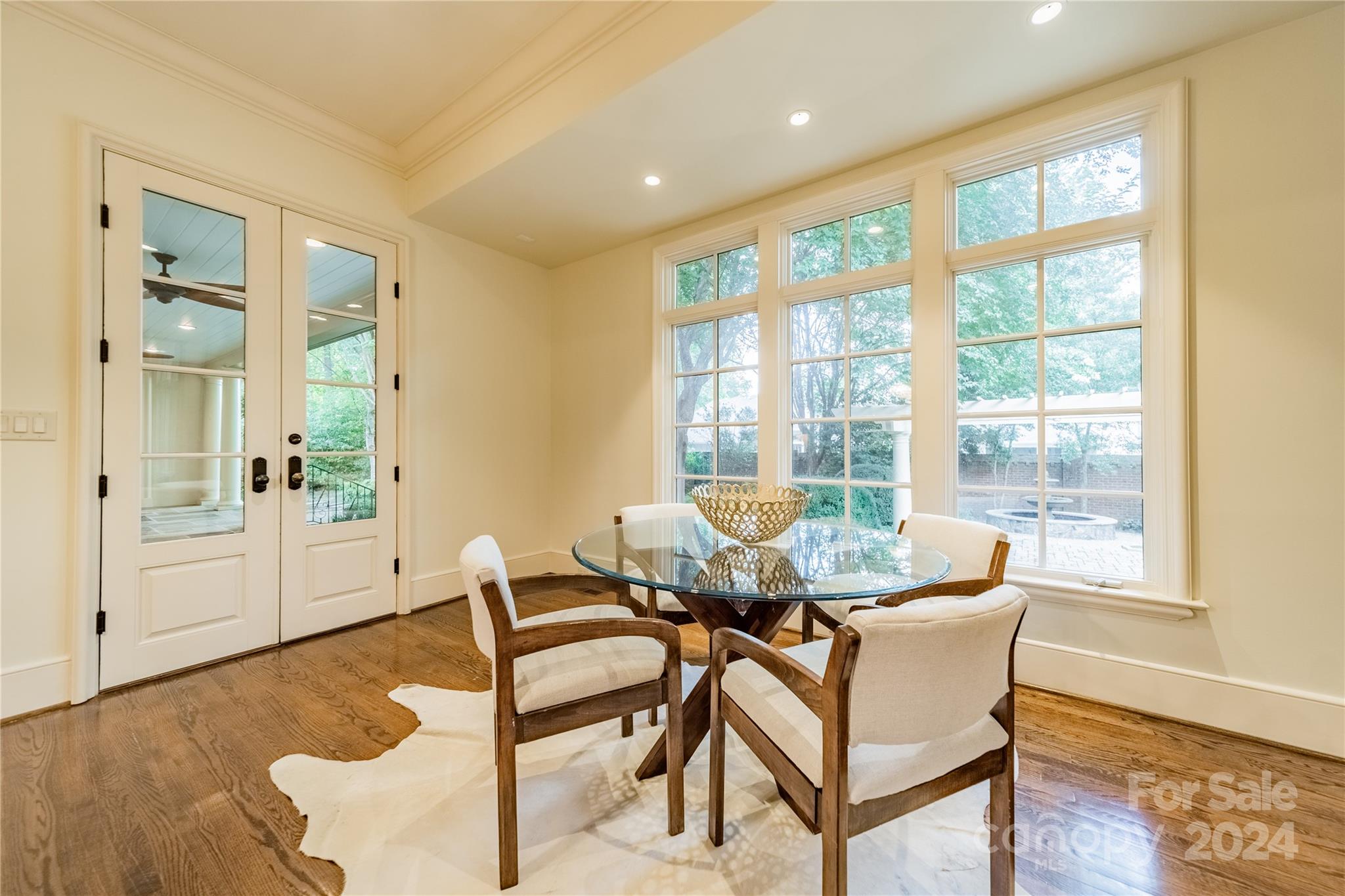 4021 Doves Roost Court