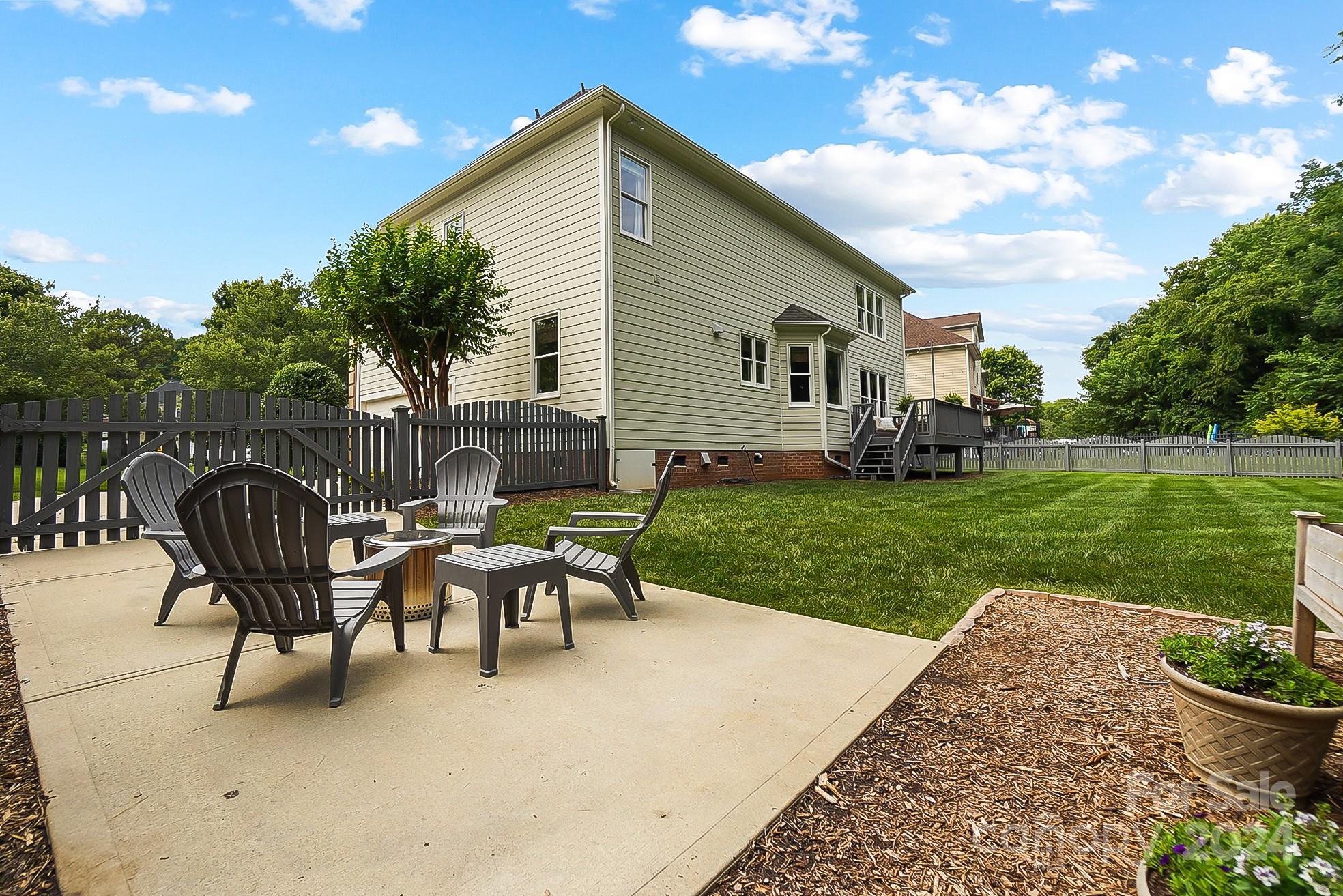6614 Latta Springs Circle