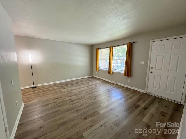 4626 Highlake Drive