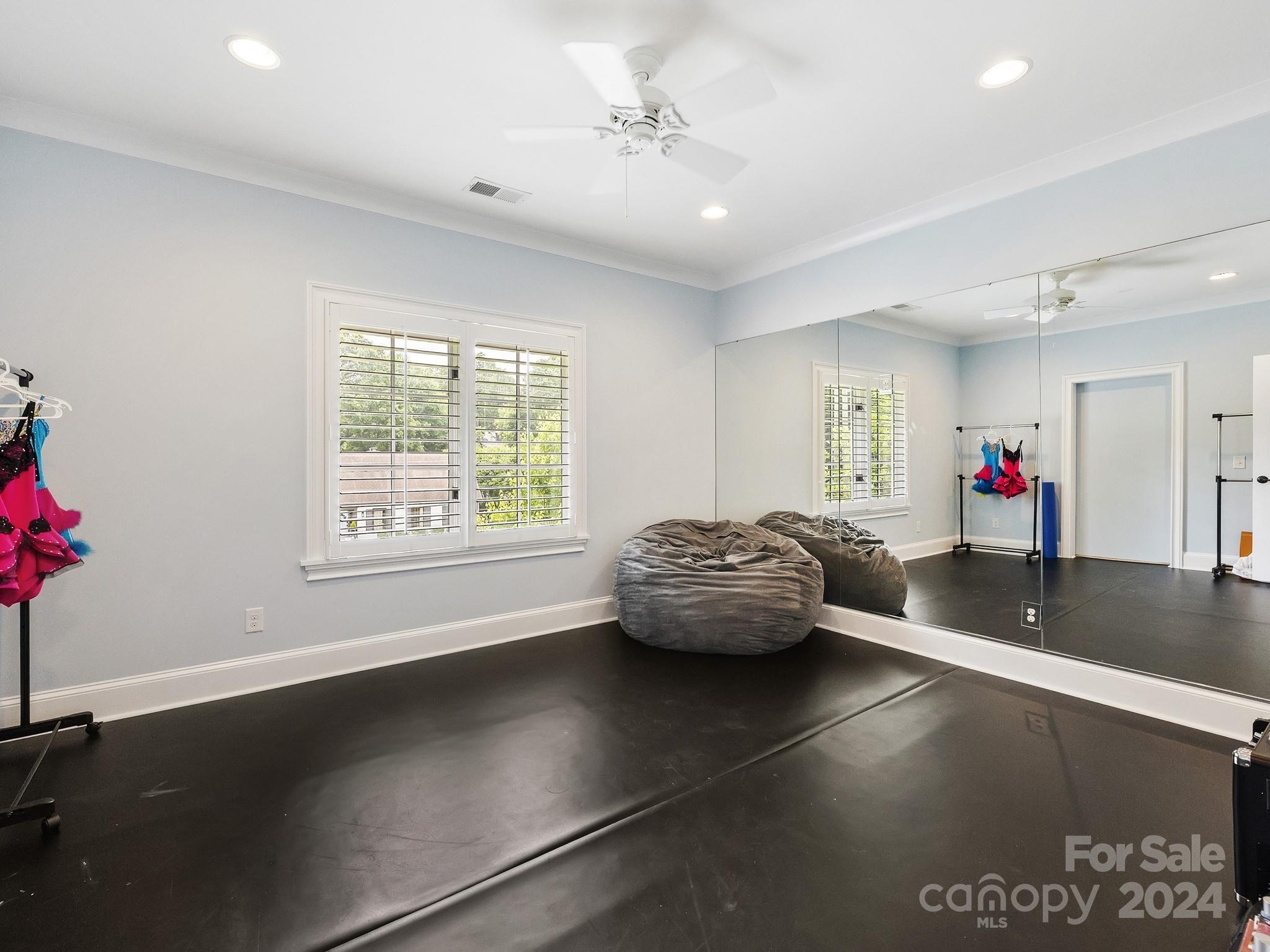 4005 Alexandra Alley Drive