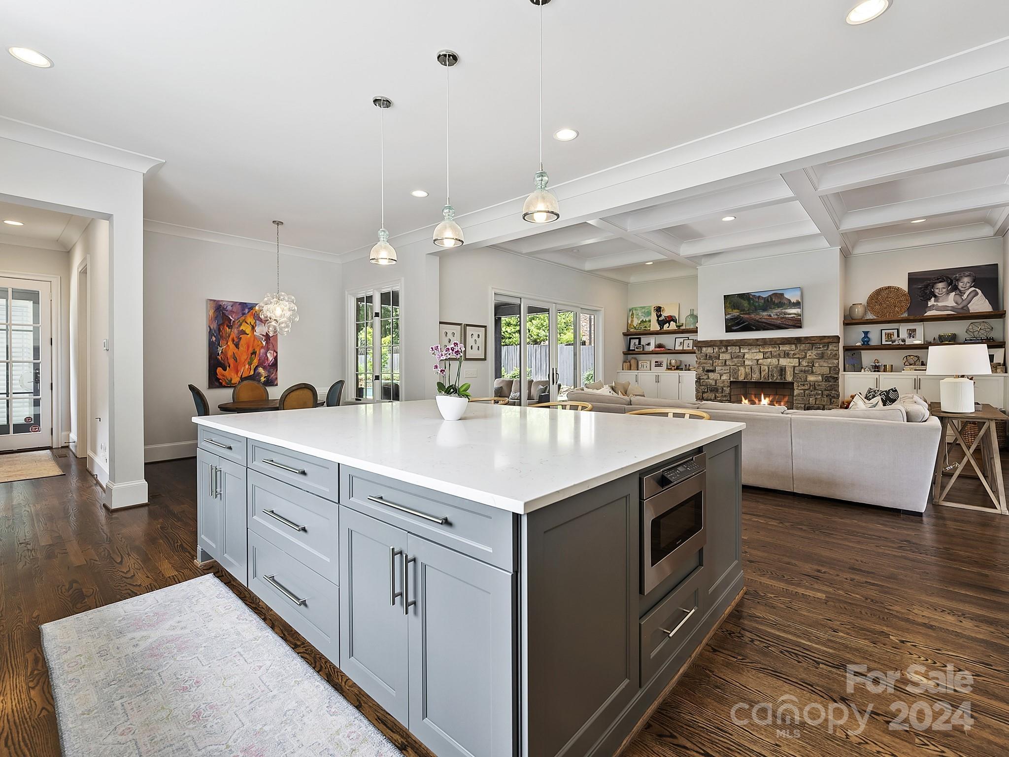 4005 Alexandra Alley Drive