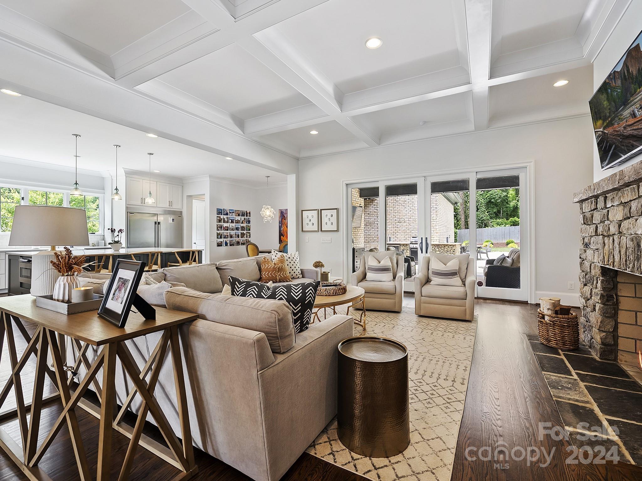 4005 Alexandra Alley Drive