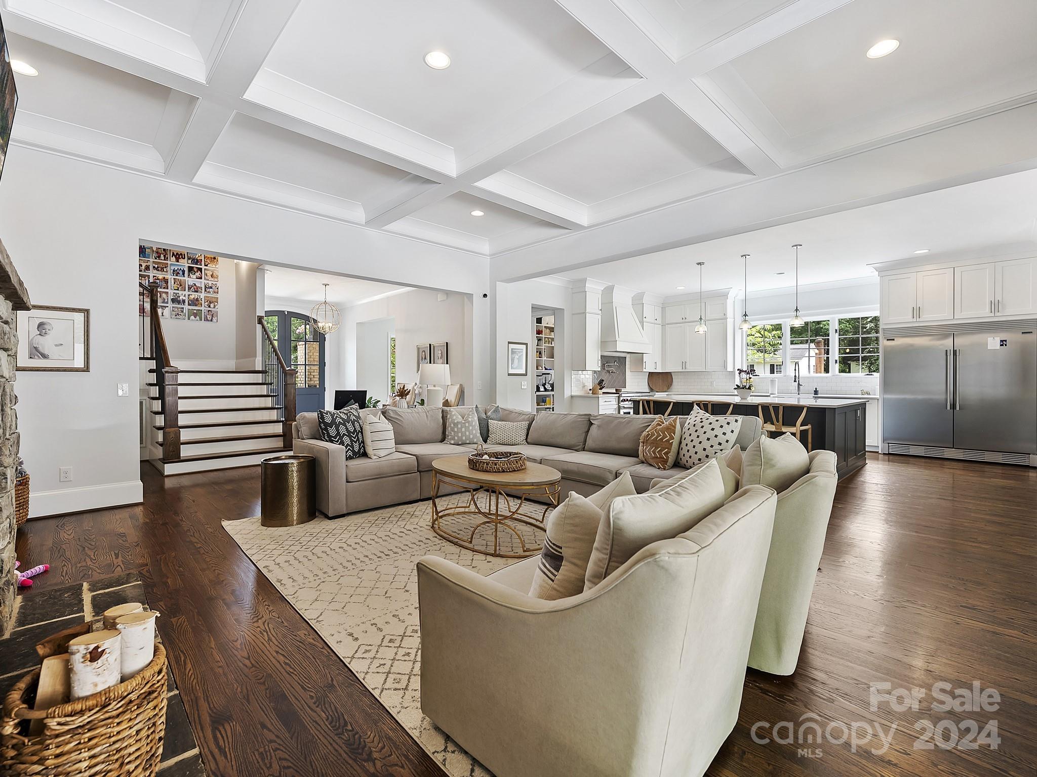 4005 Alexandra Alley Drive