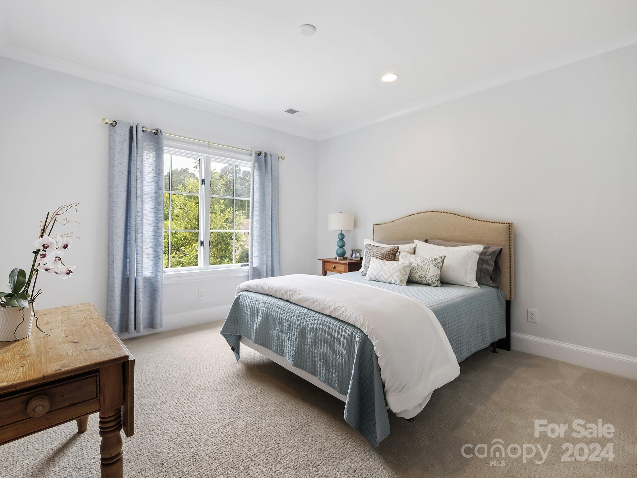 4005 Alexandra Alley Drive