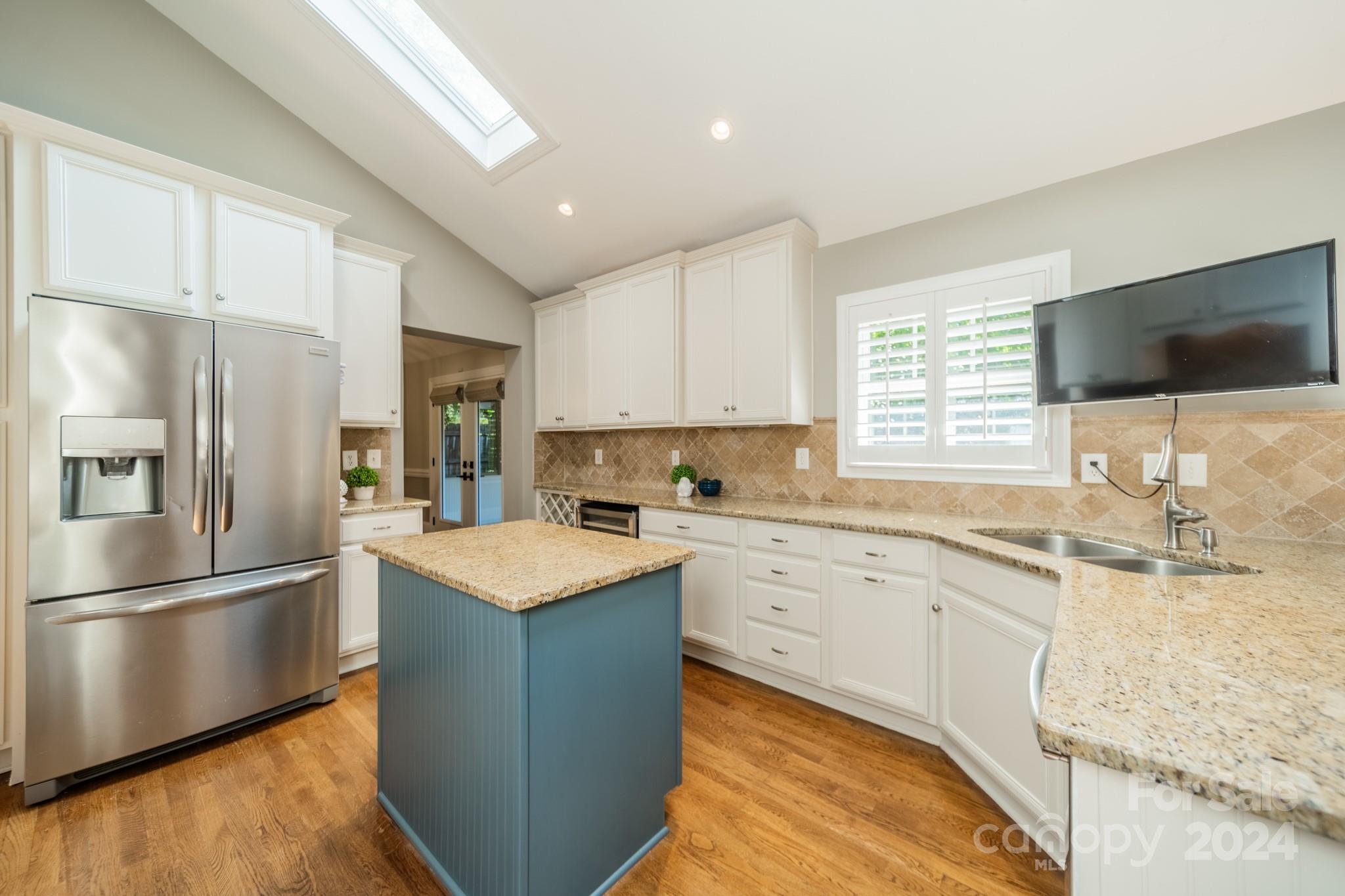 400 Lyttleton Drive