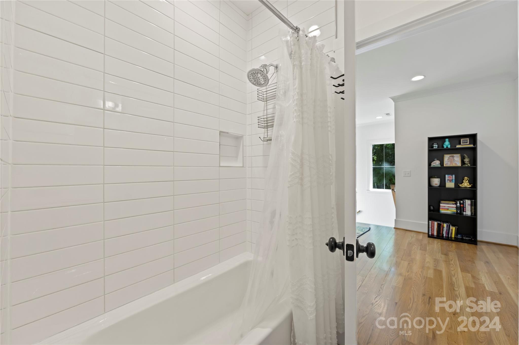 805 Spruce Street