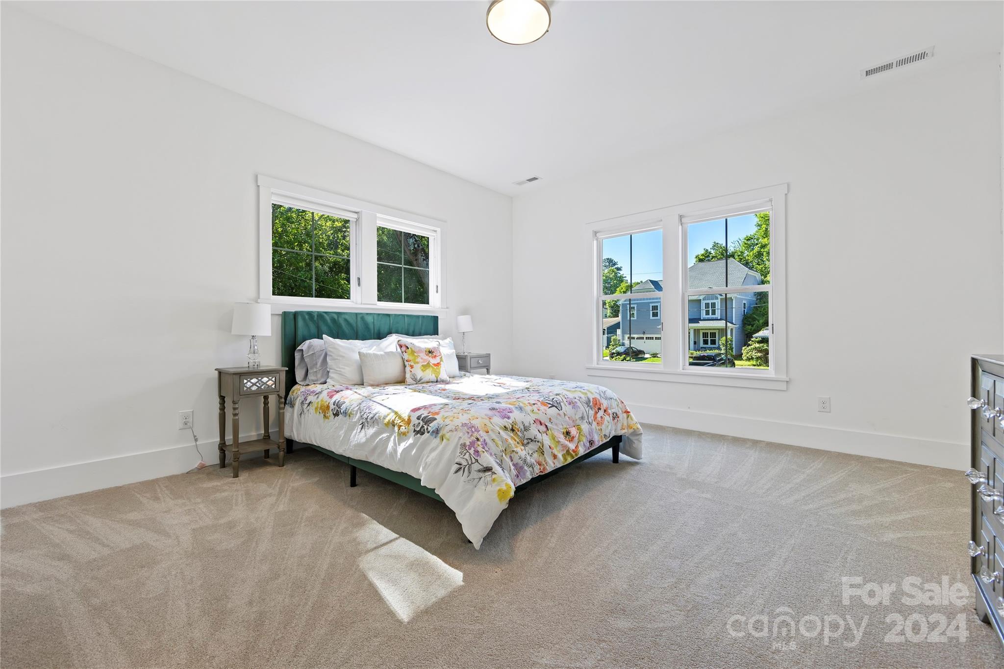 805 Spruce Street