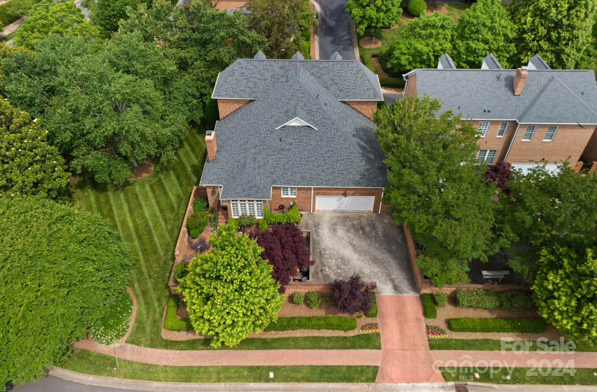 2606 Sheffield Crescent Court