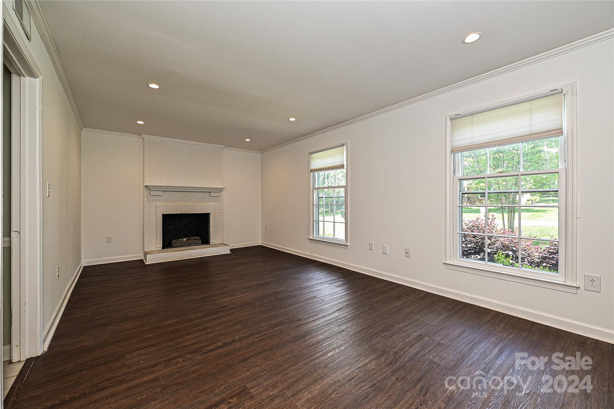 7729 Surreywood Place
