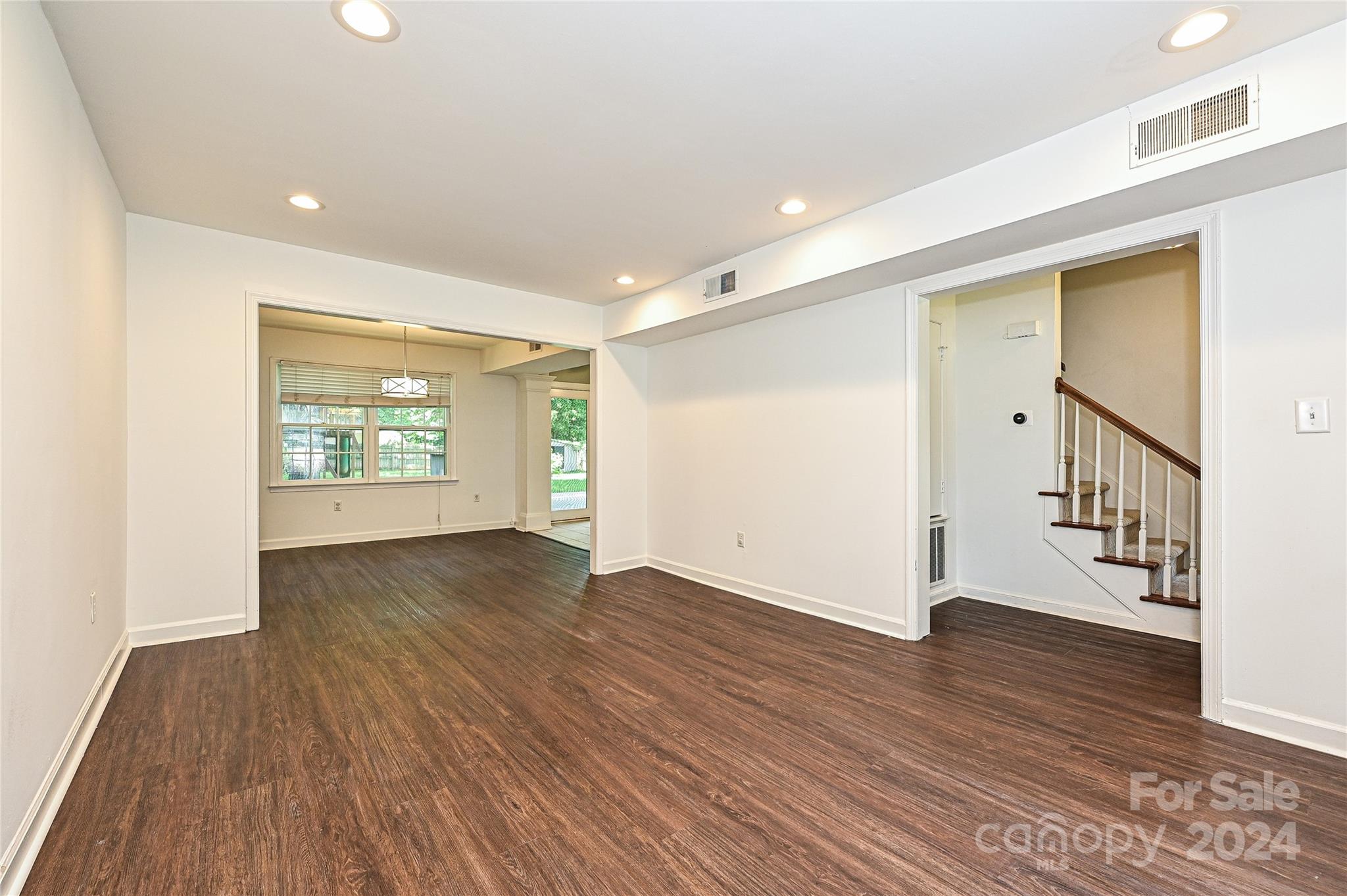 7729 Surreywood Place