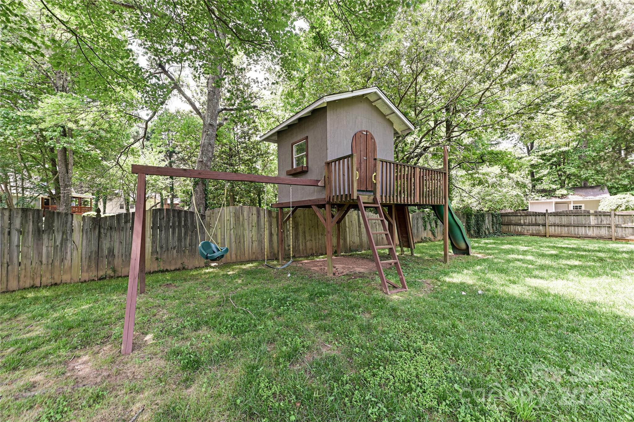 7729 Surreywood Place
