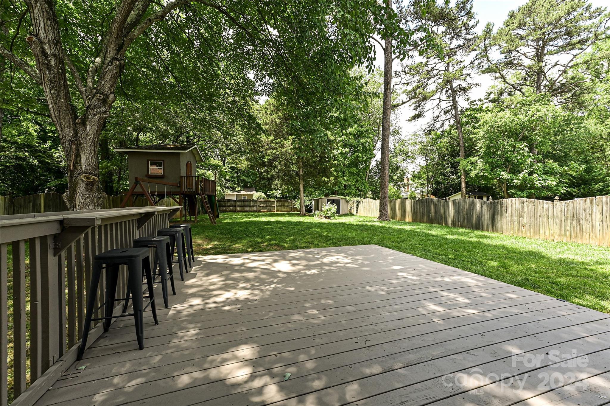 7729 Surreywood Place