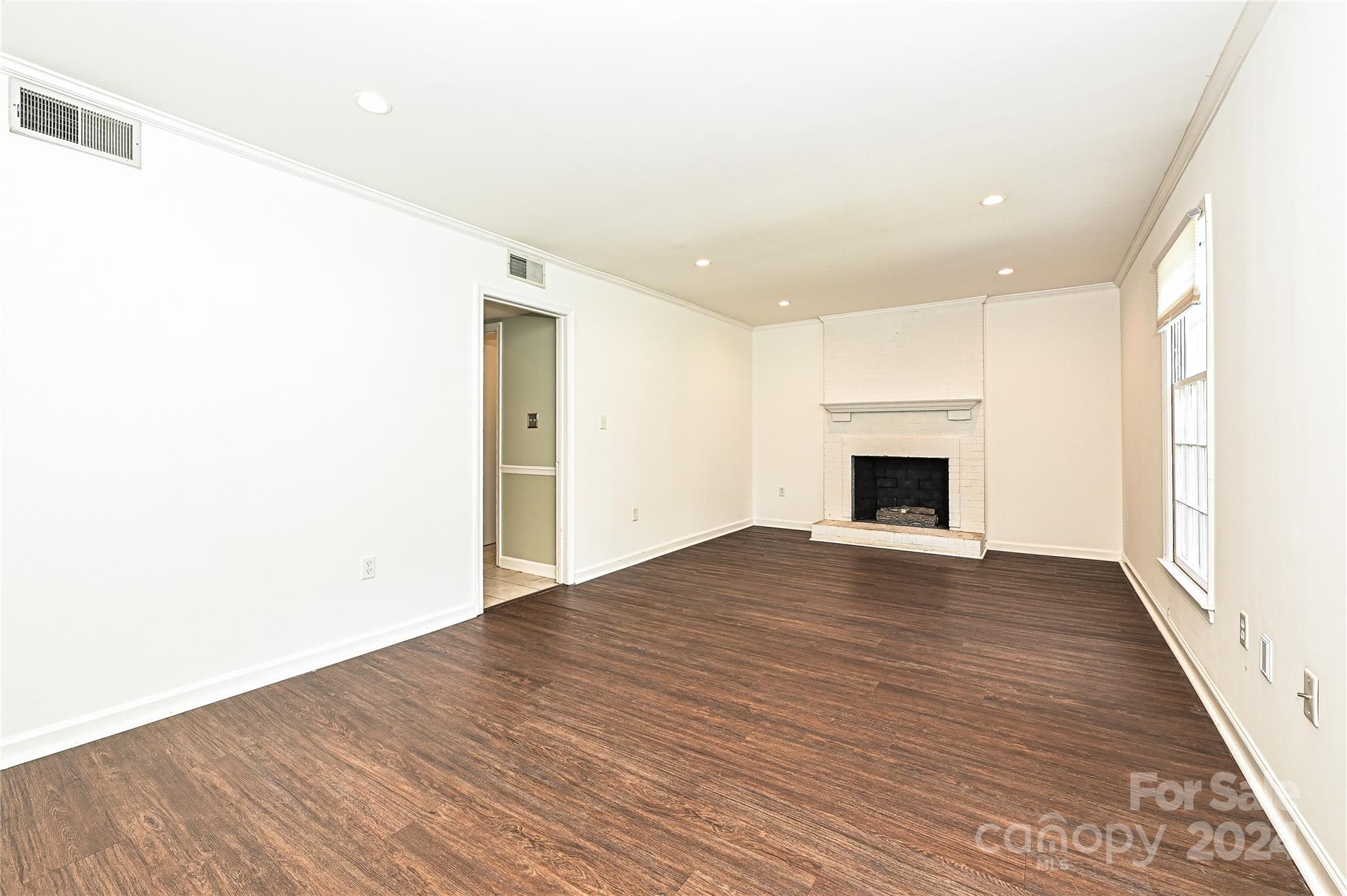 7729 Surreywood Place
