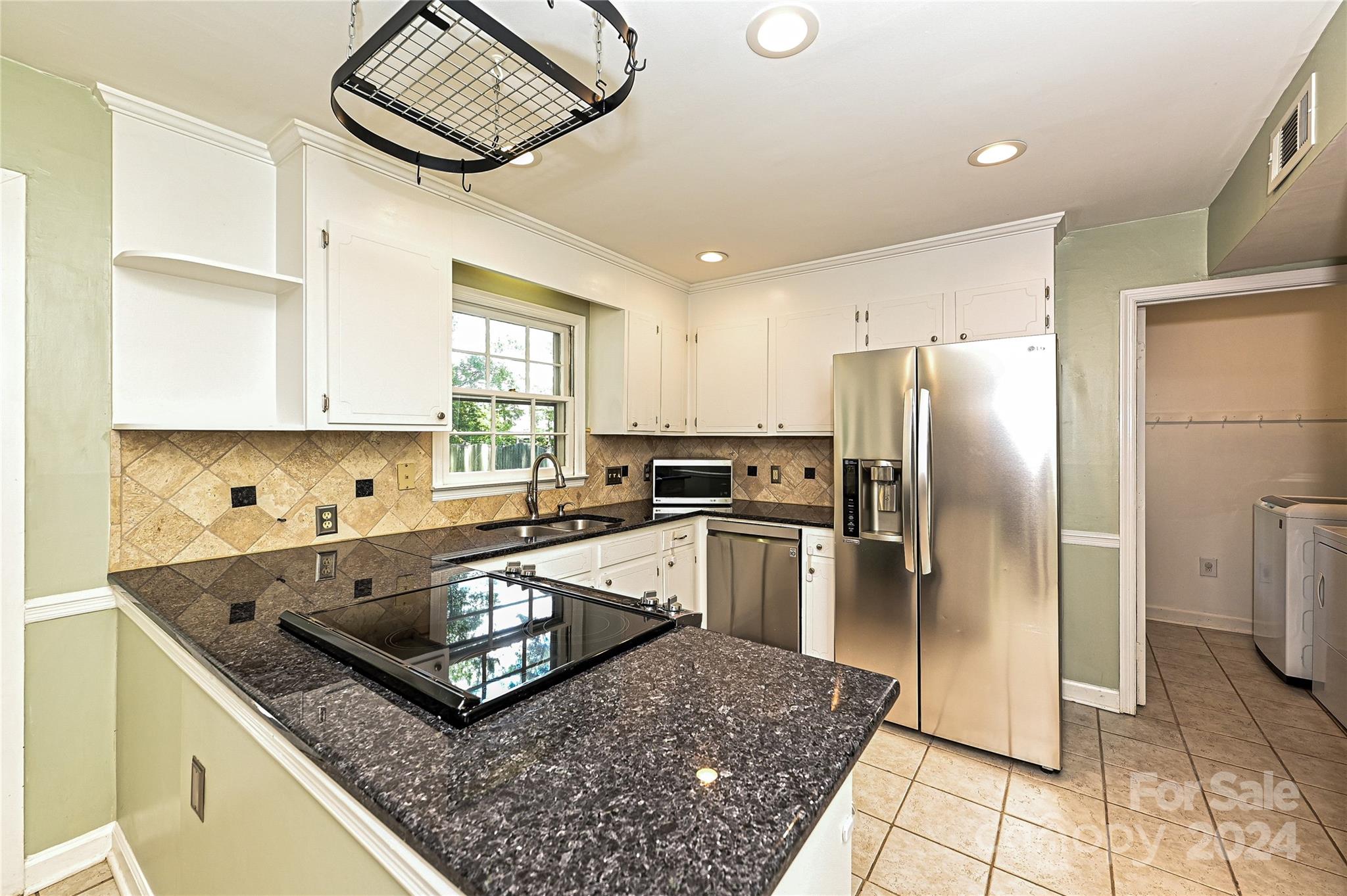 7729 Surreywood Place