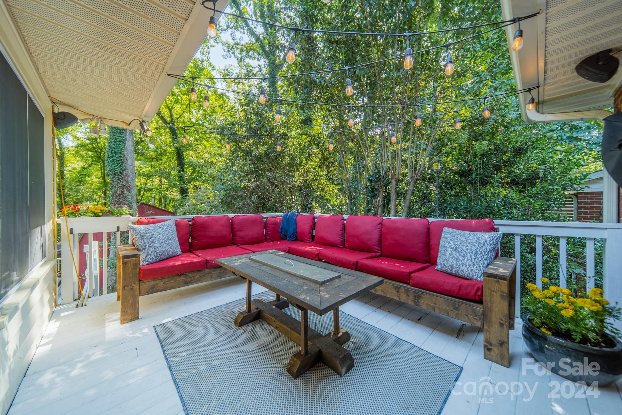6301 Rosecrest Drive