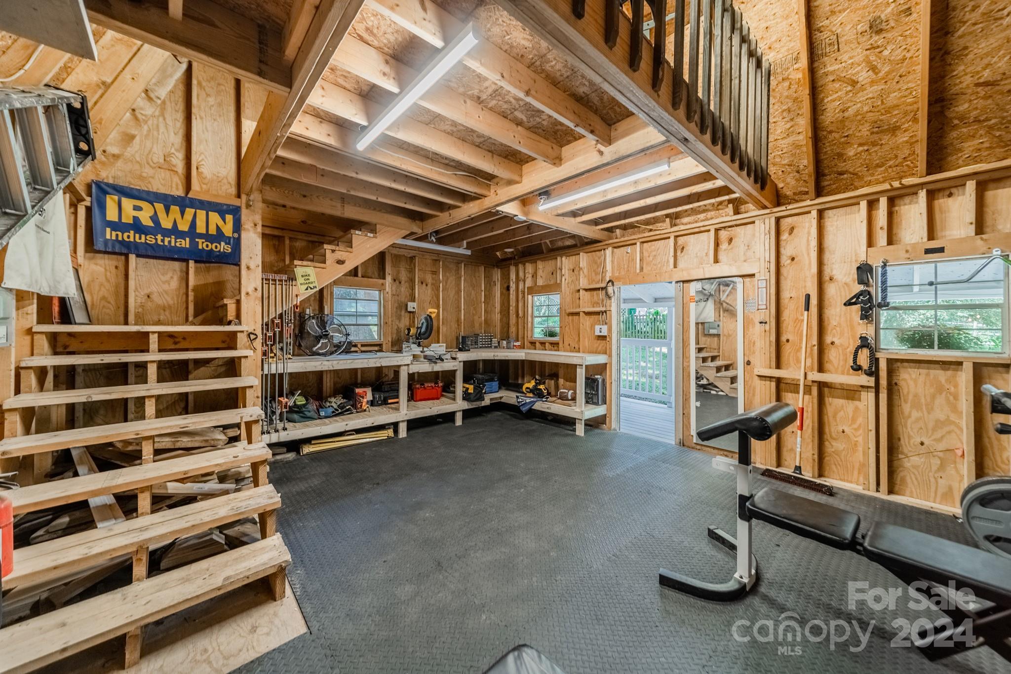 6301 Rosecrest Drive