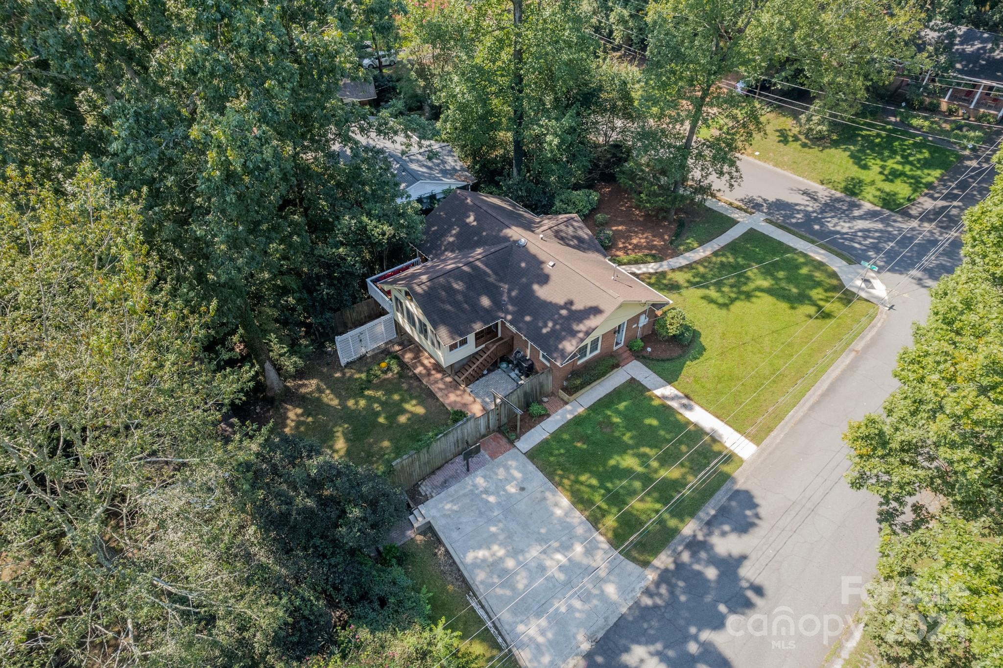 6301 Rosecrest Drive