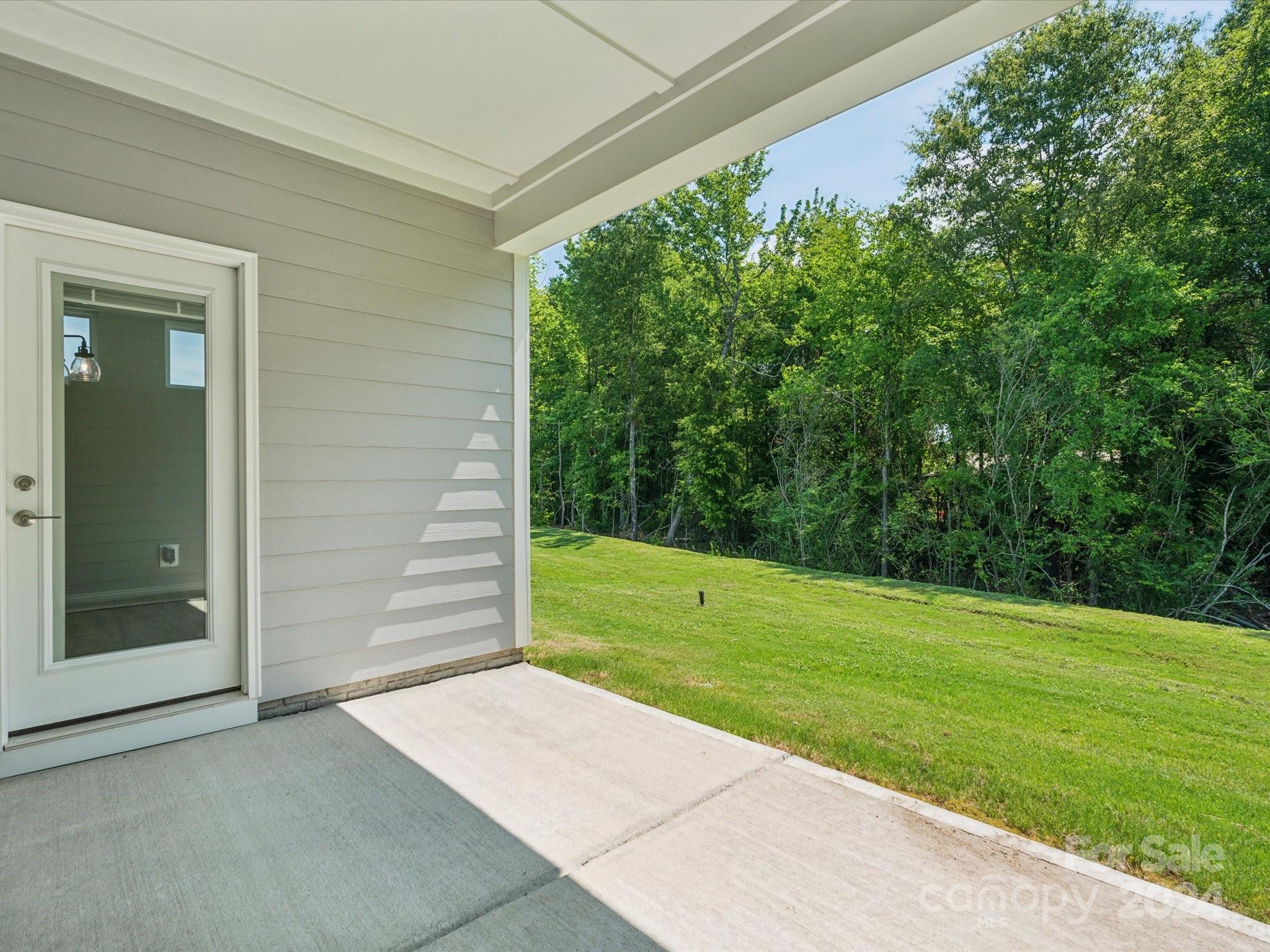 1517 Black Walnut Street Unit: 36