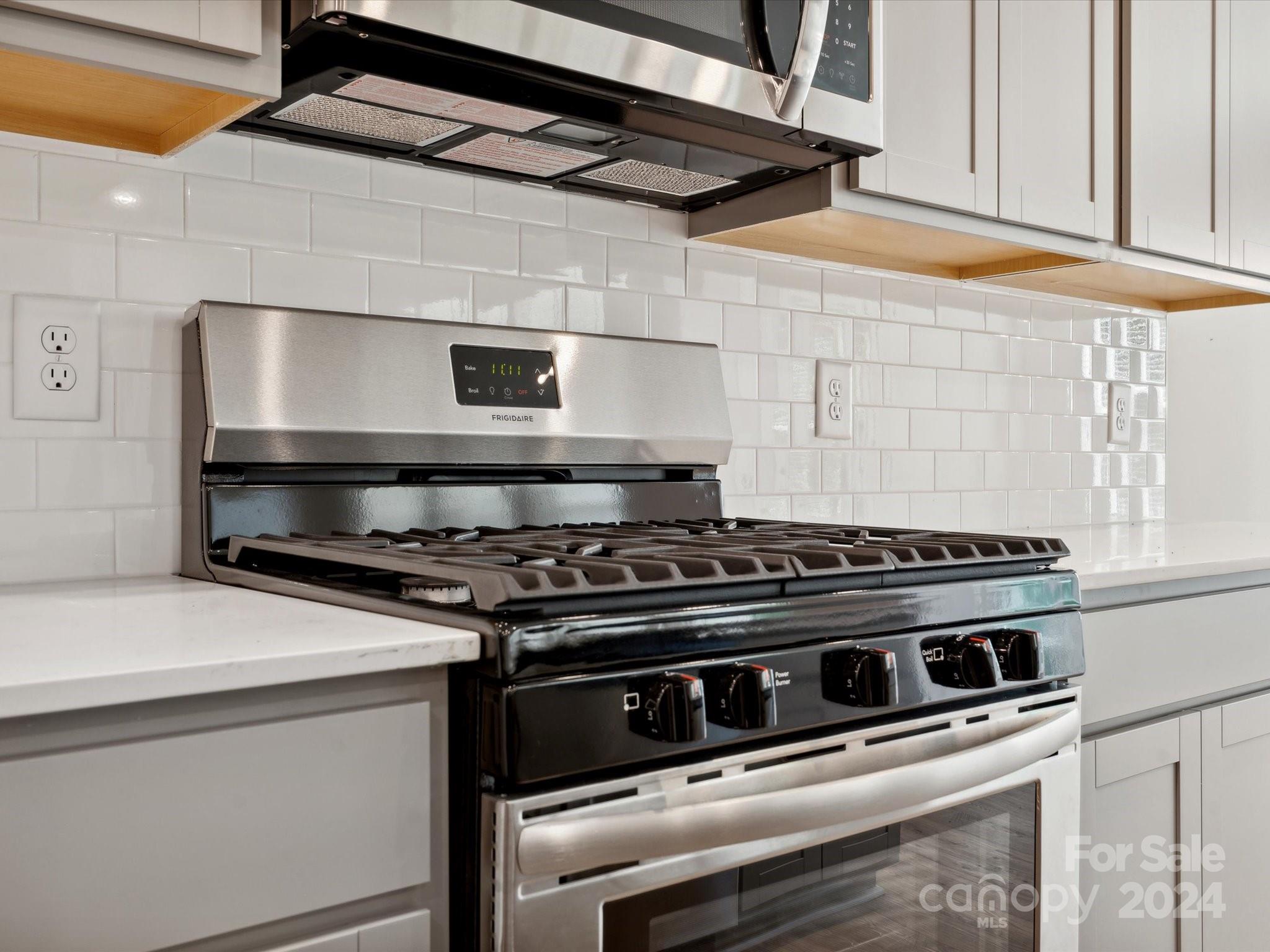 1517 Black Walnut Street Unit: 36