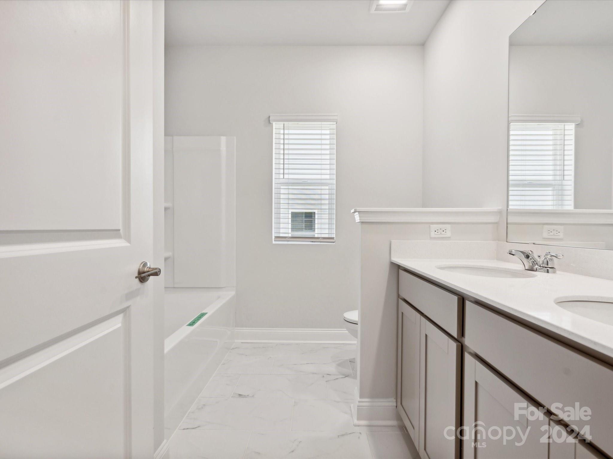 1517 Black Walnut Street Unit: 36
