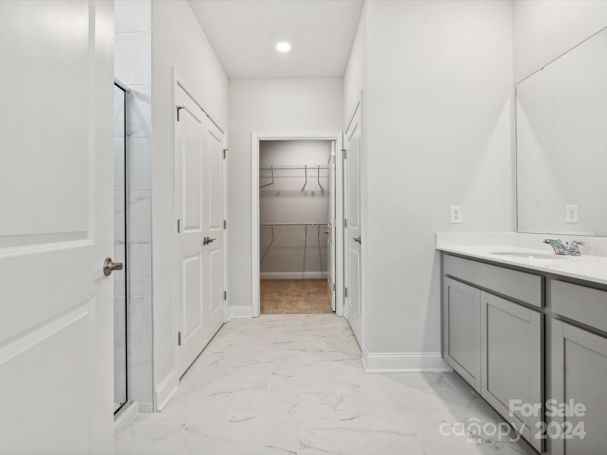 1517 Black Walnut Street Unit: 36