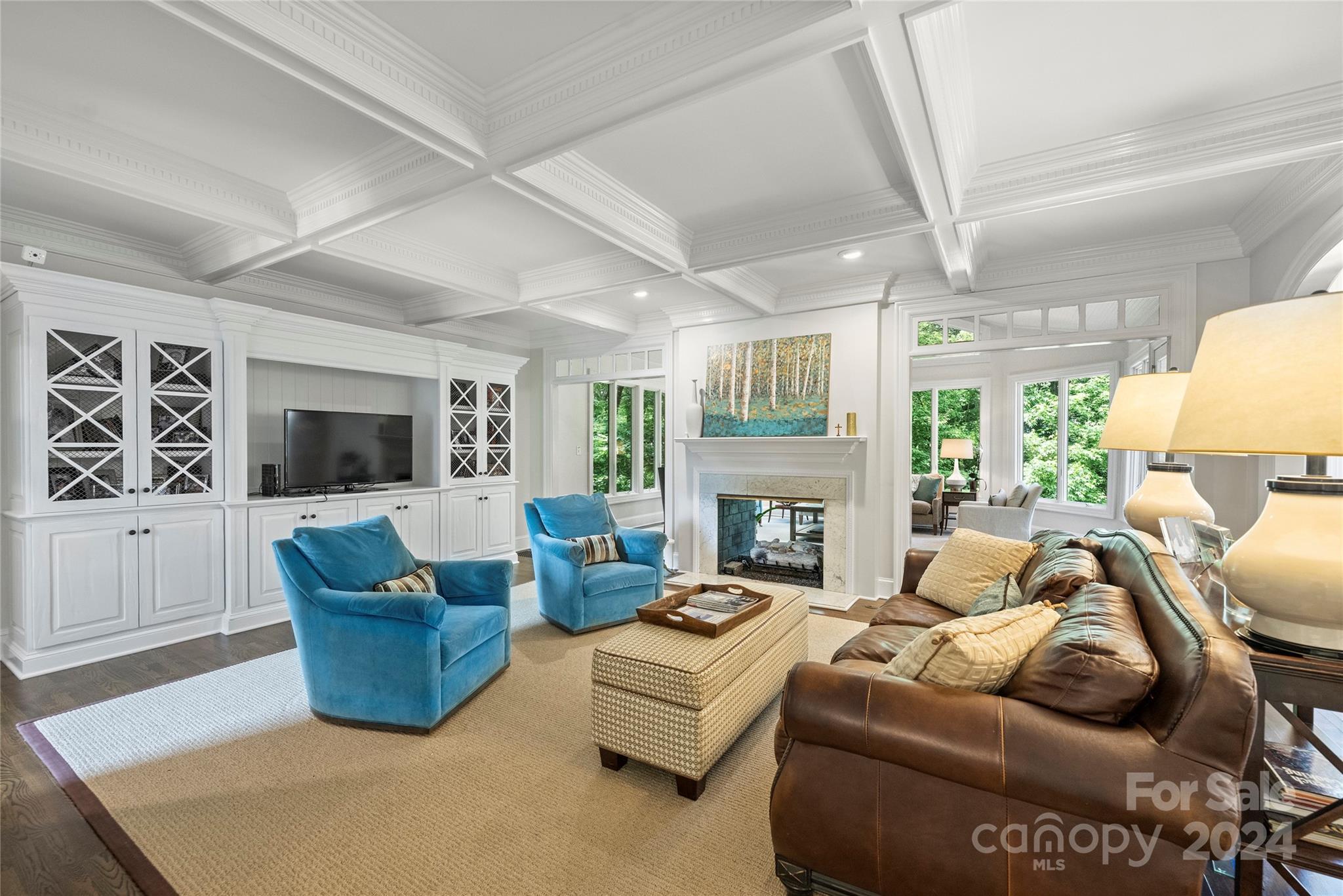 3515 Bellevue Lane