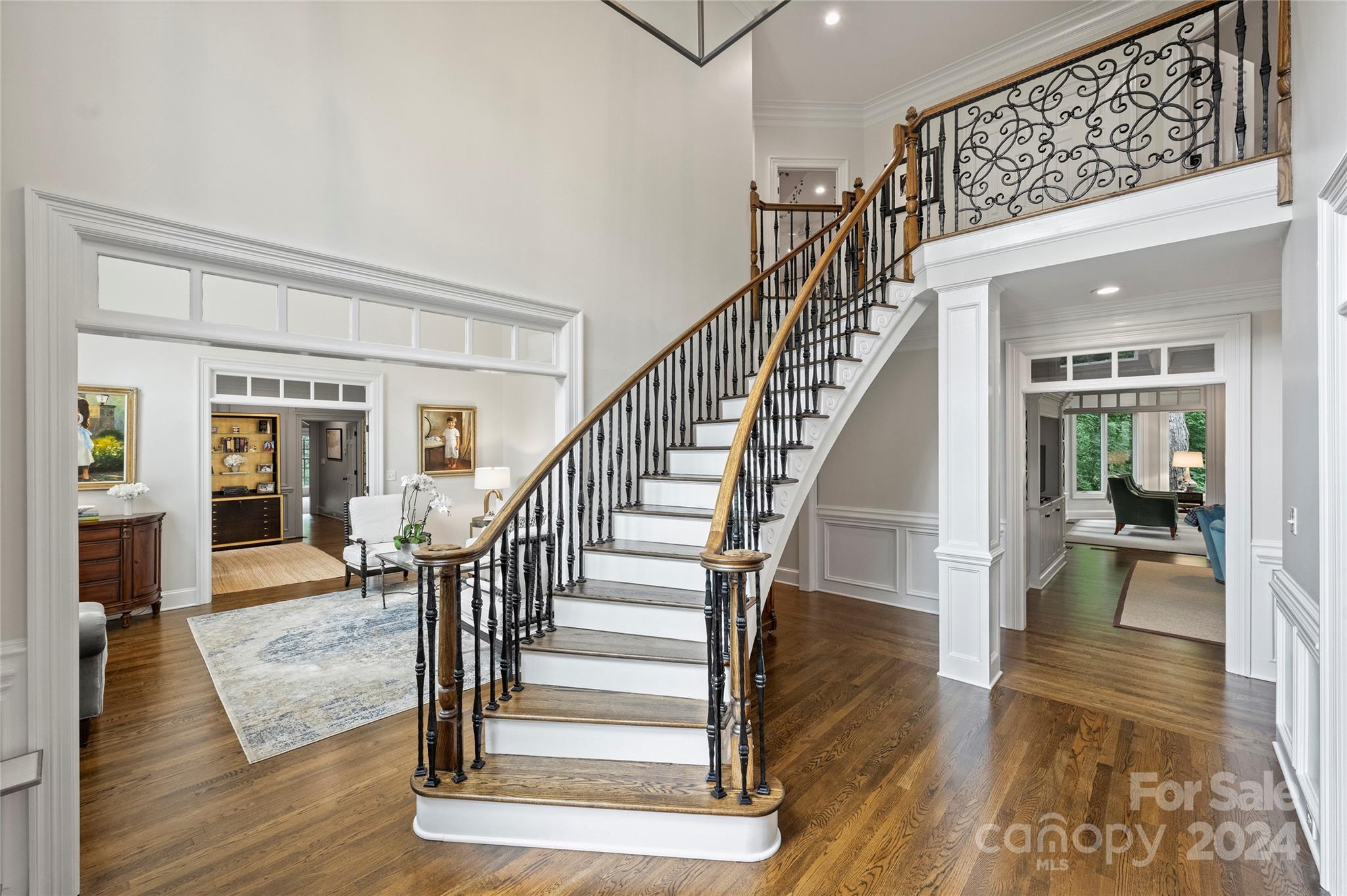 3515 Bellevue Lane